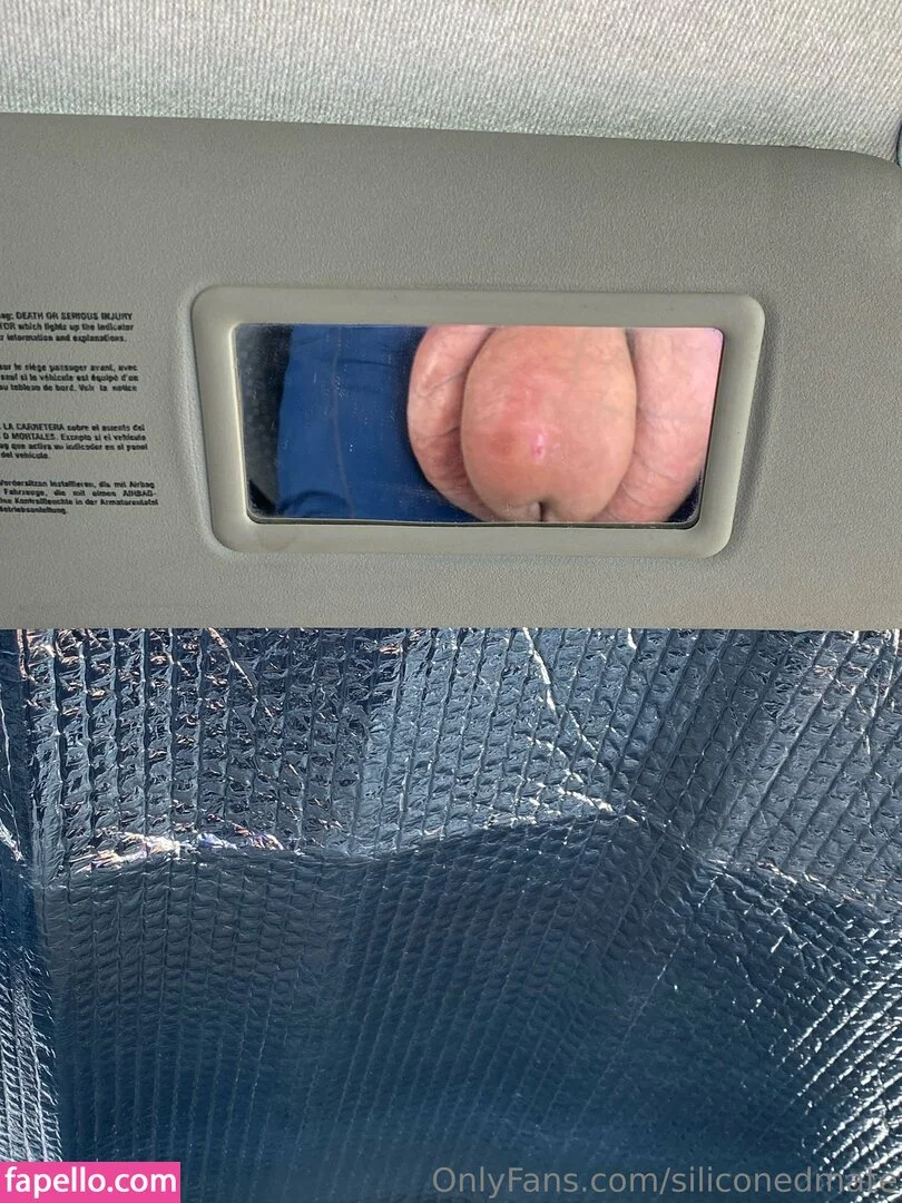 MEGA SILICONED KING   TOP 3% 🥵😎🏀🍆 nude Photo /  Porn - Photo #19