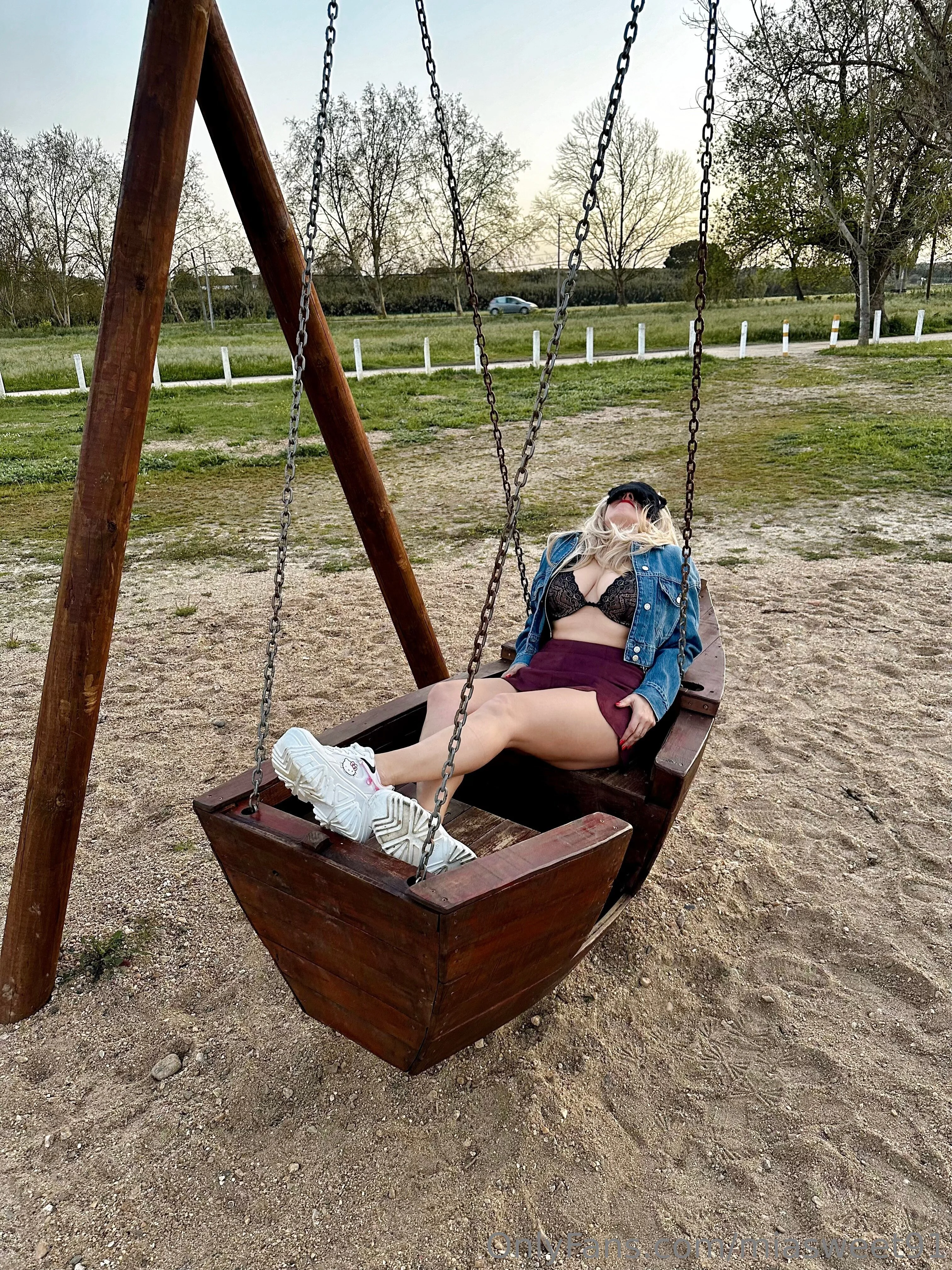 Mia Sweet nude Photo /  Porn - Photo #22