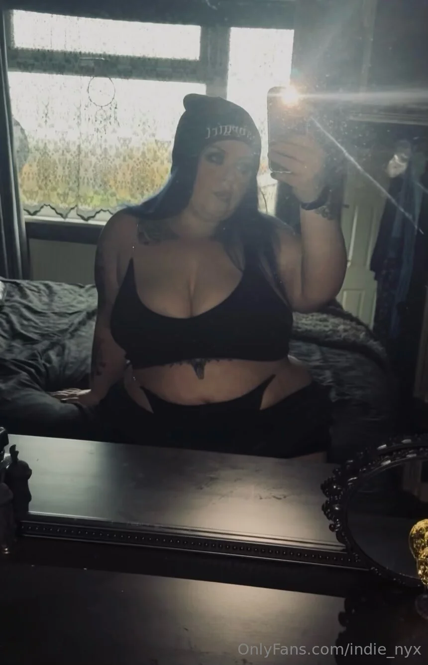 💙Indie Nyx💙 @indie_nyx images