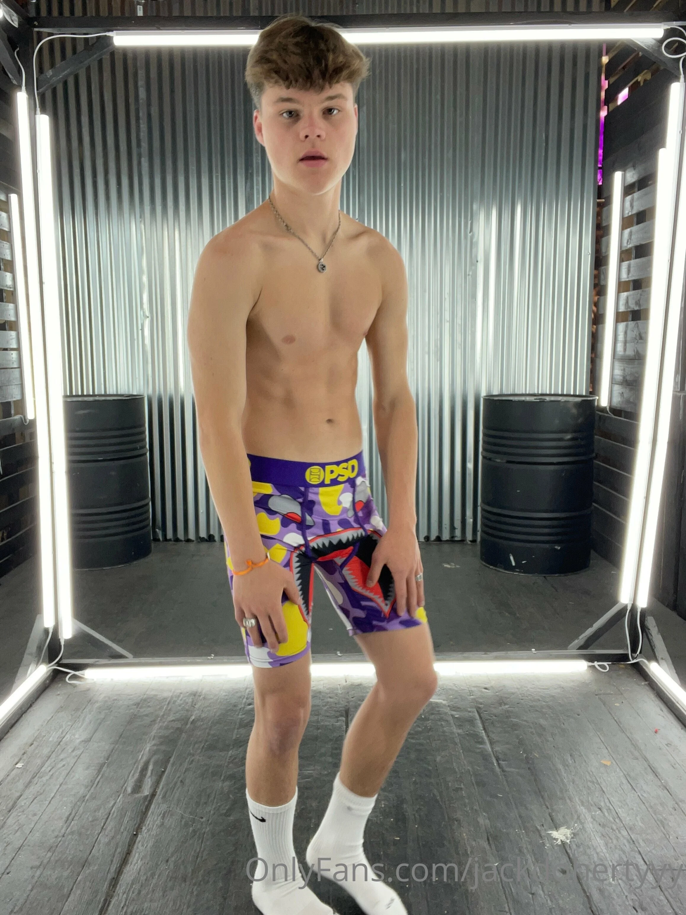 Jack Doherty @jackdohertyyy fully nude shower video