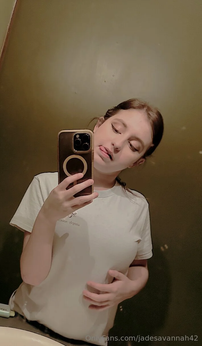 Jade Savannah (free) @jadesavannah42 ç½©æ¯
