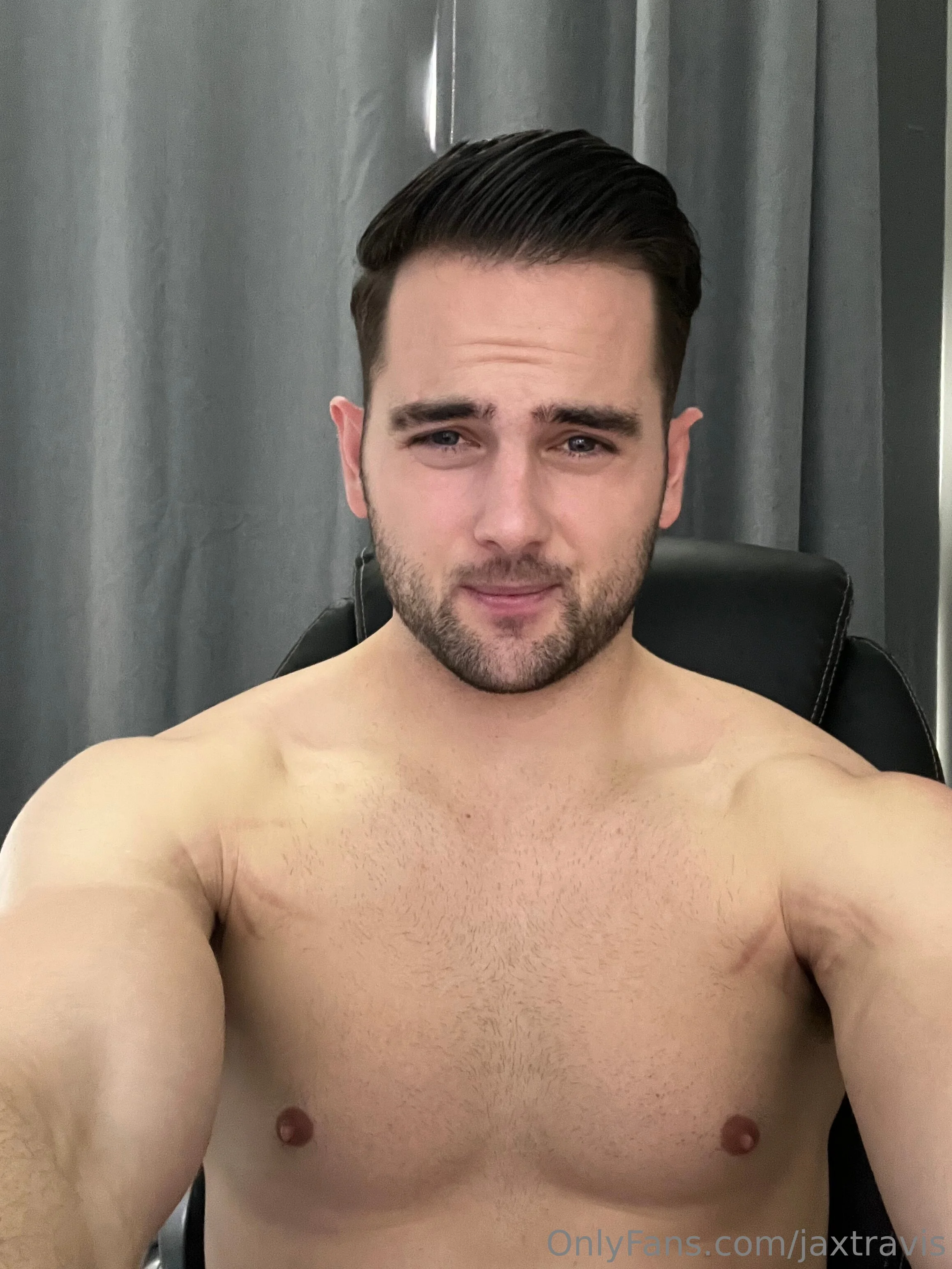 Jax Travis @jaxtravis facial