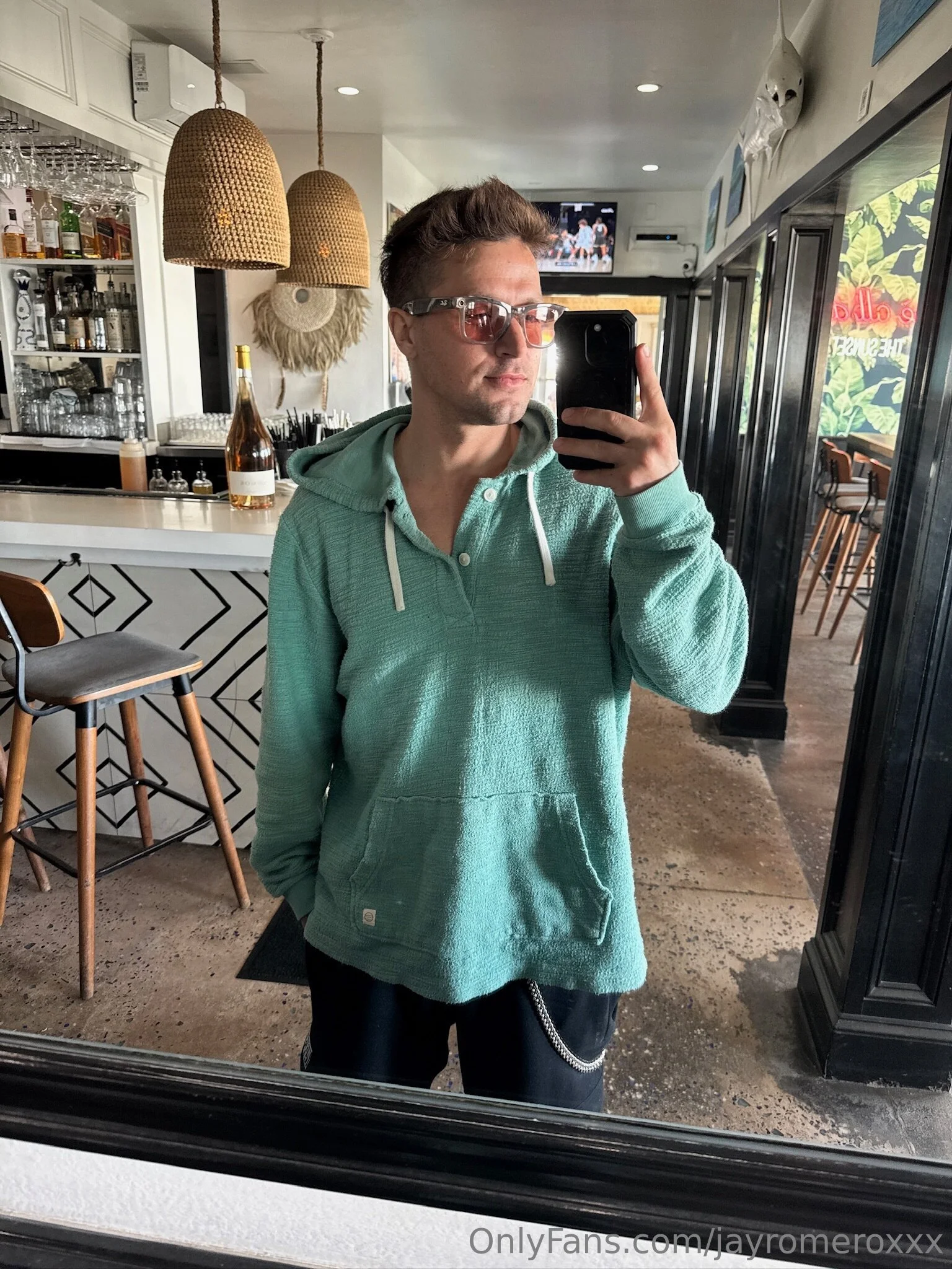 No flex, just confidence and good lighting 💪