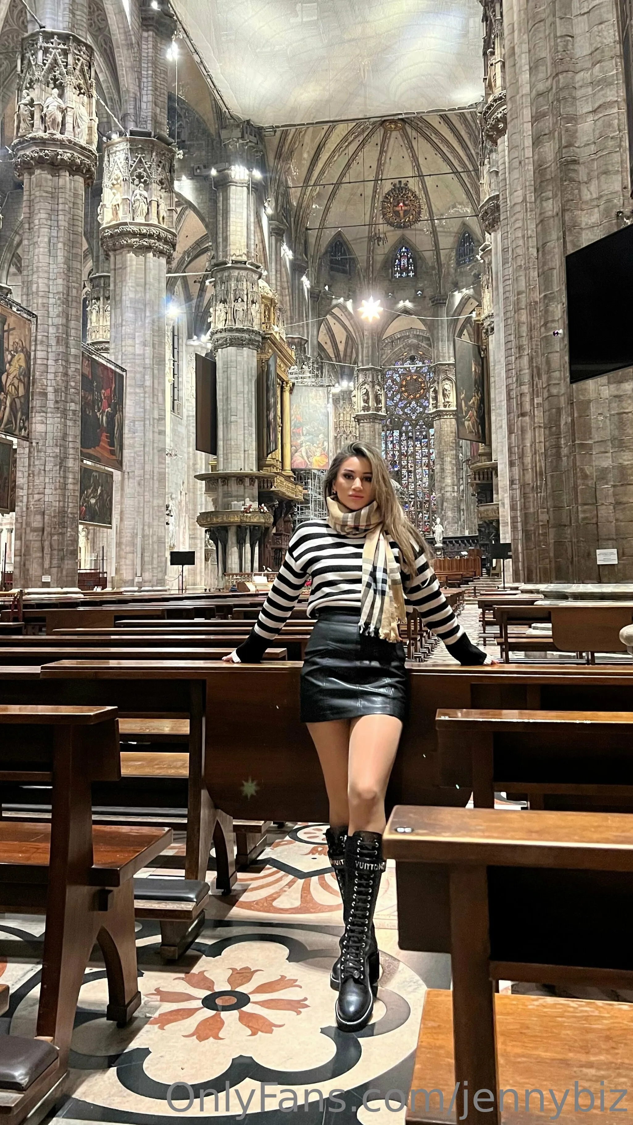 JennyBizz @jennybiz lesbian