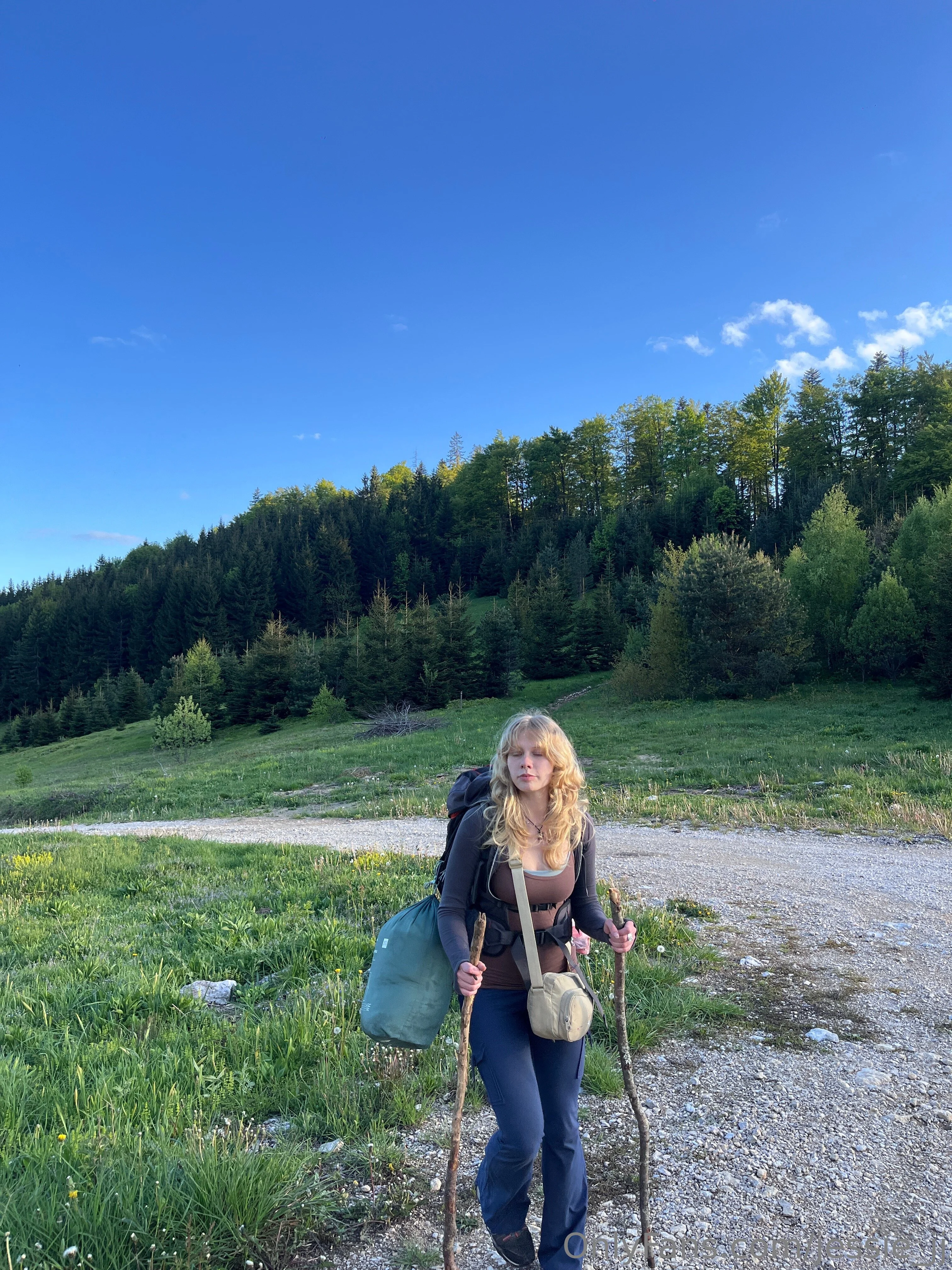 𝓙𝓮𝓼𝓼𝓲𝓮 𝓙💖 @jessie_jj season 2