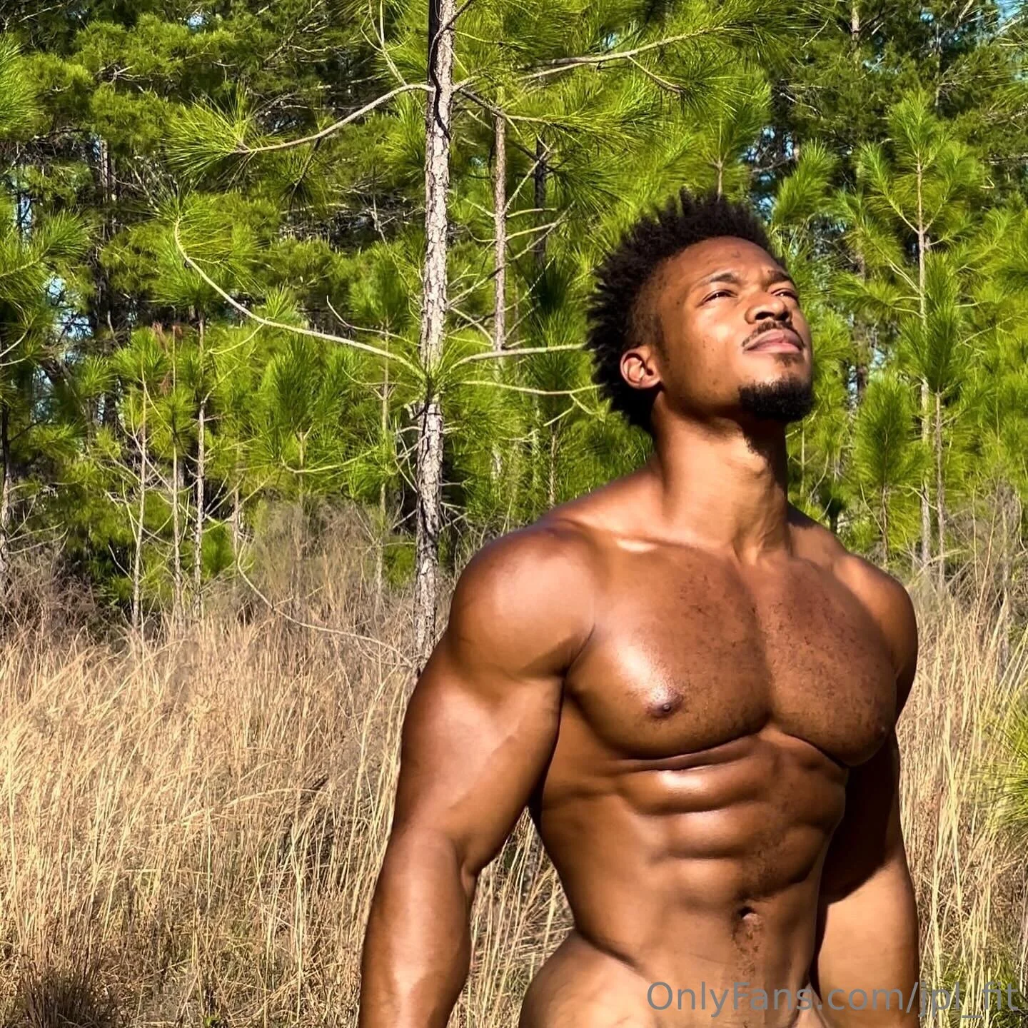 Jordan Lawrence | TOP 2.7% ⚡️ @jpl_fit bicket nude