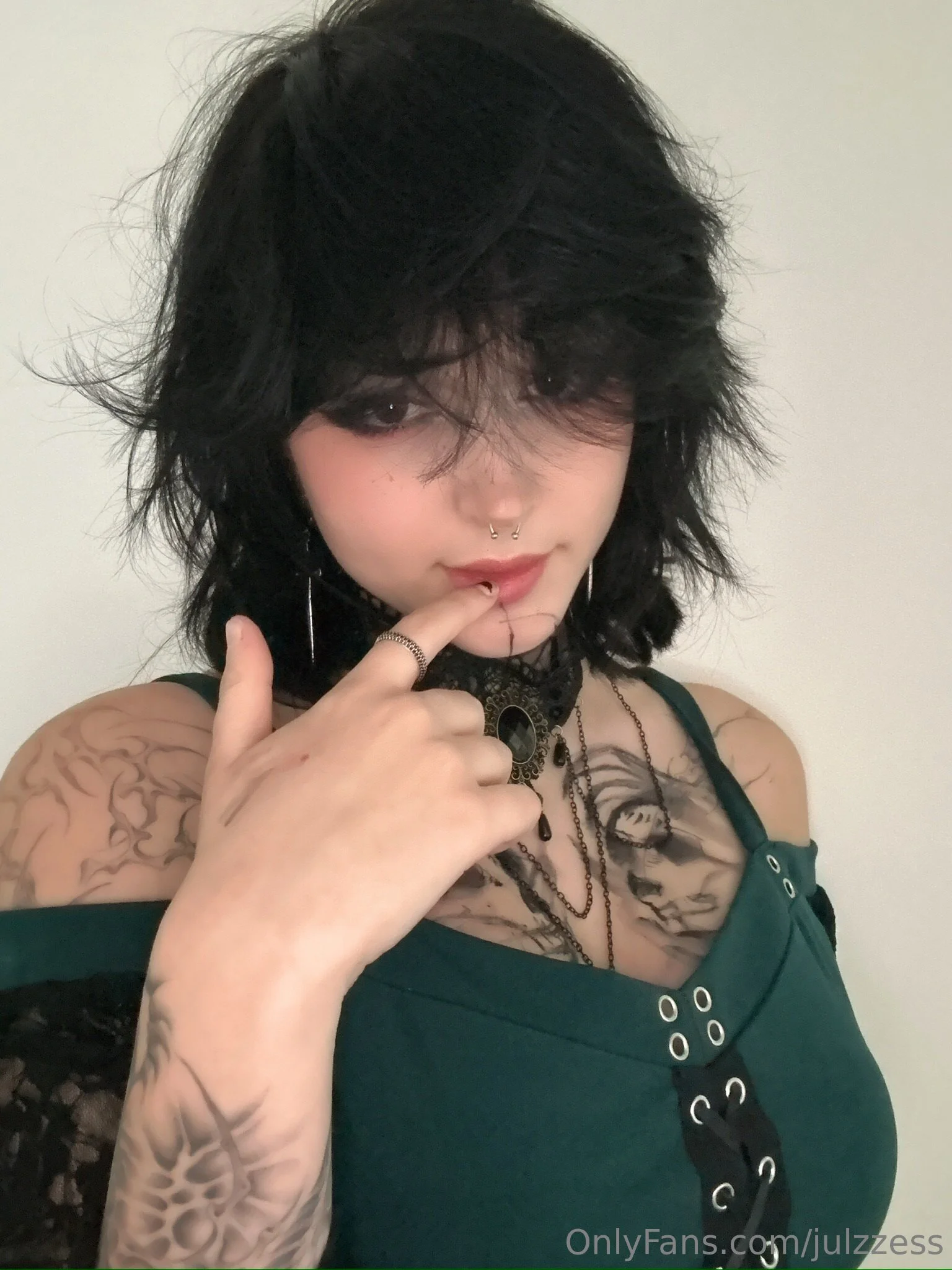 Jules nude Photo /  Porn - Photo #10