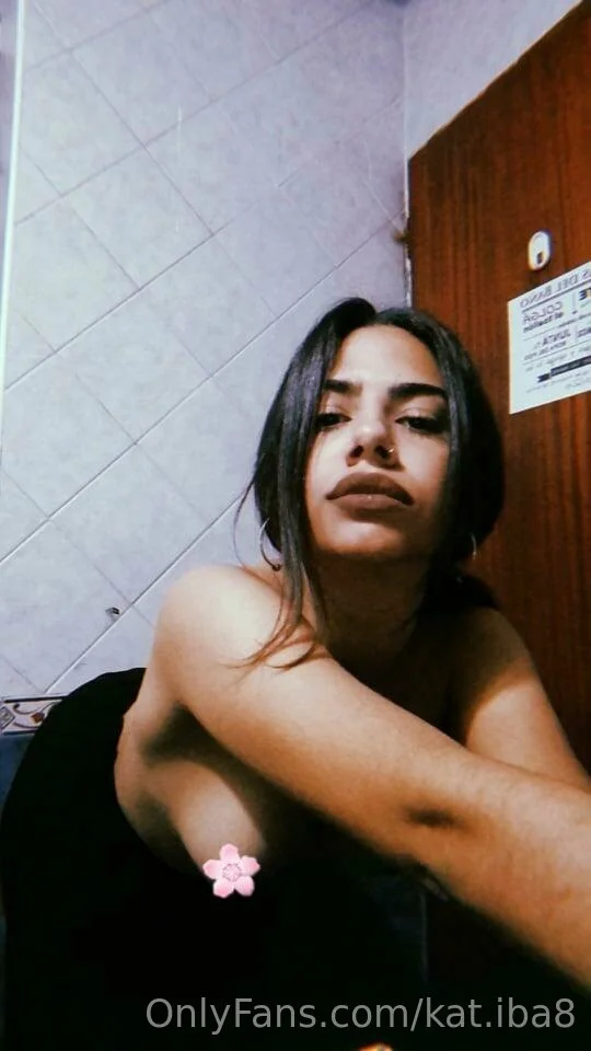 Kat.iba naked pictures