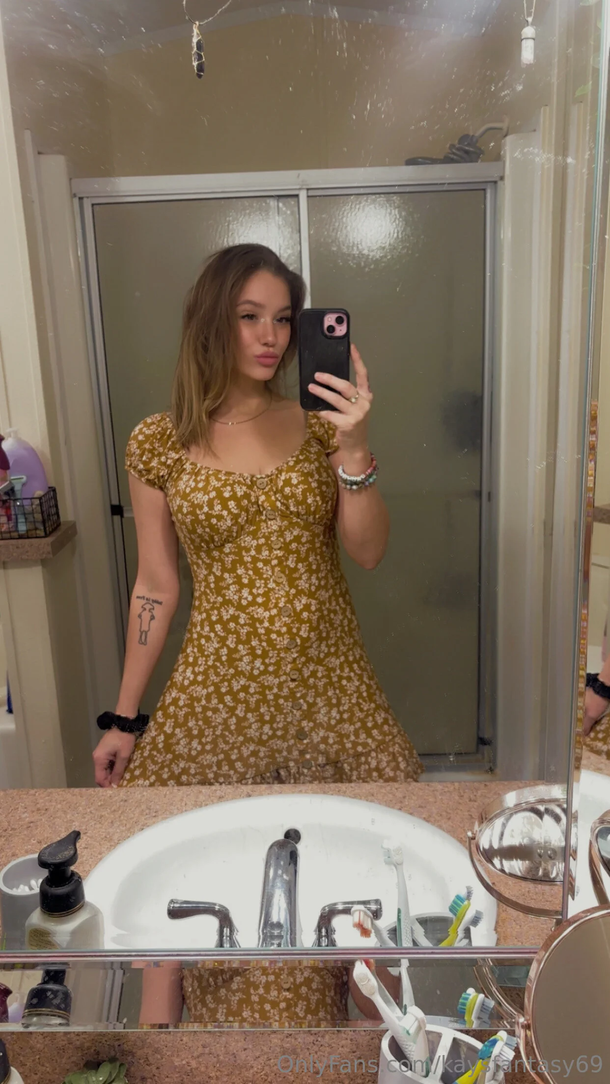 Killakayduhhh @kaysfantasy69 dad thinks im mom