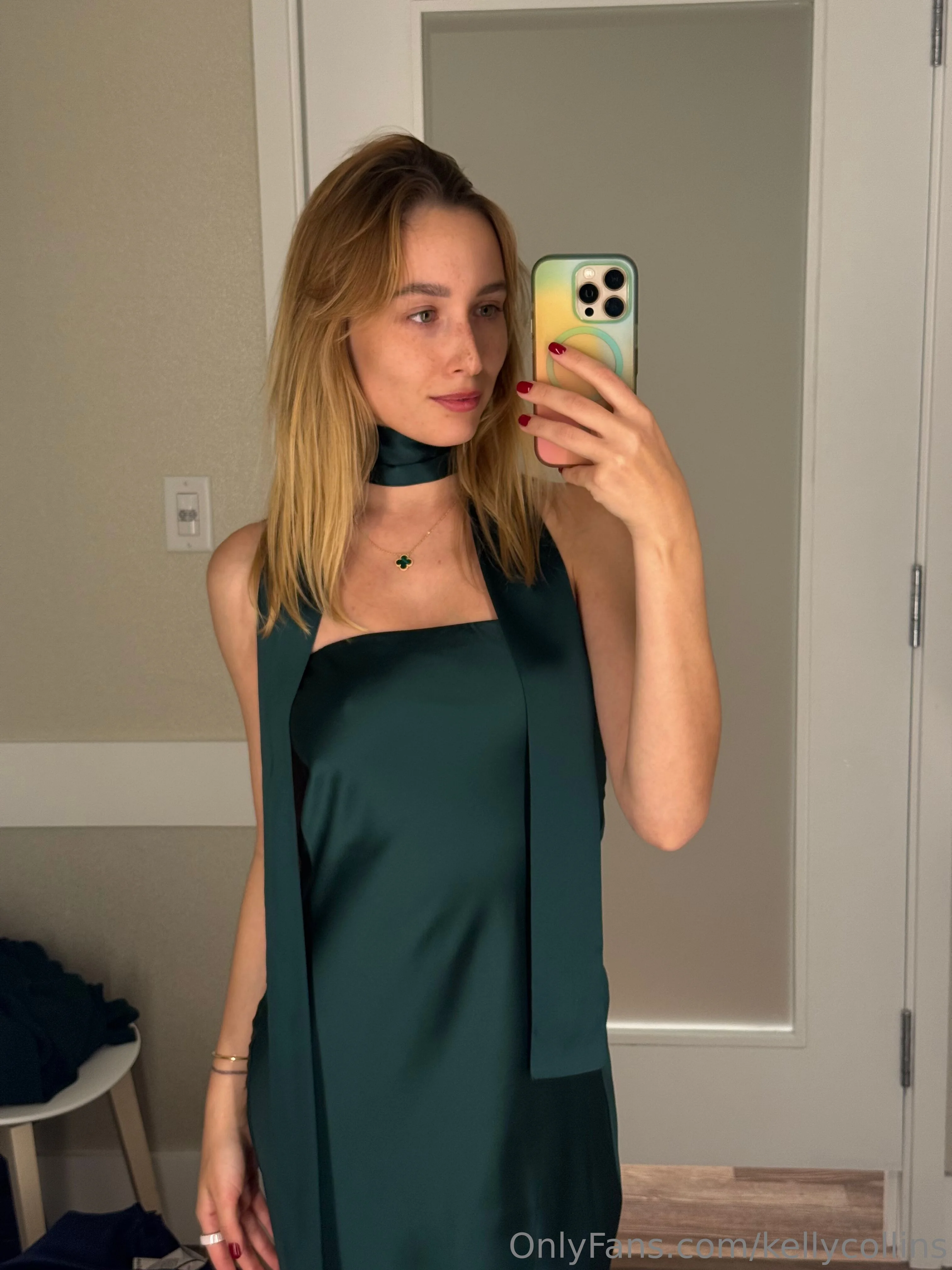 Kelly Collins ✨ @kellycollins sextspe