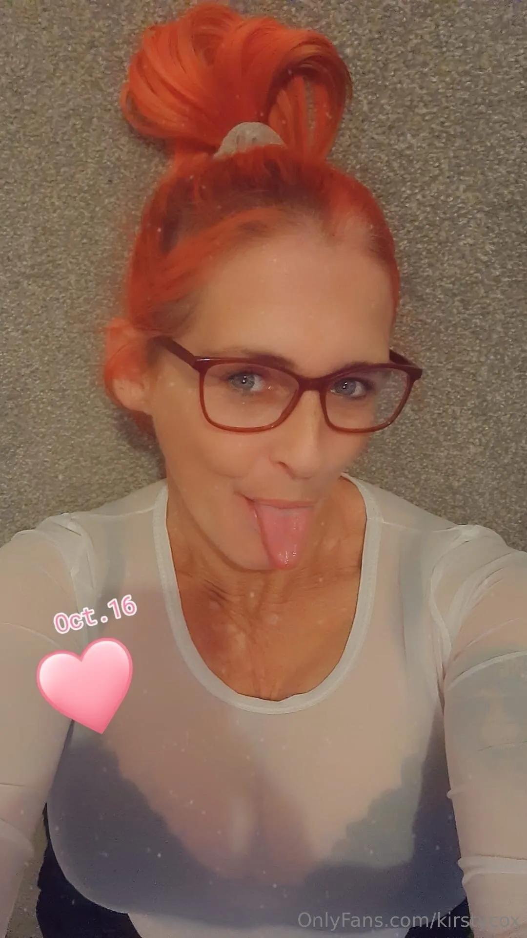 Kirsty Coxxx @kirstycox cop