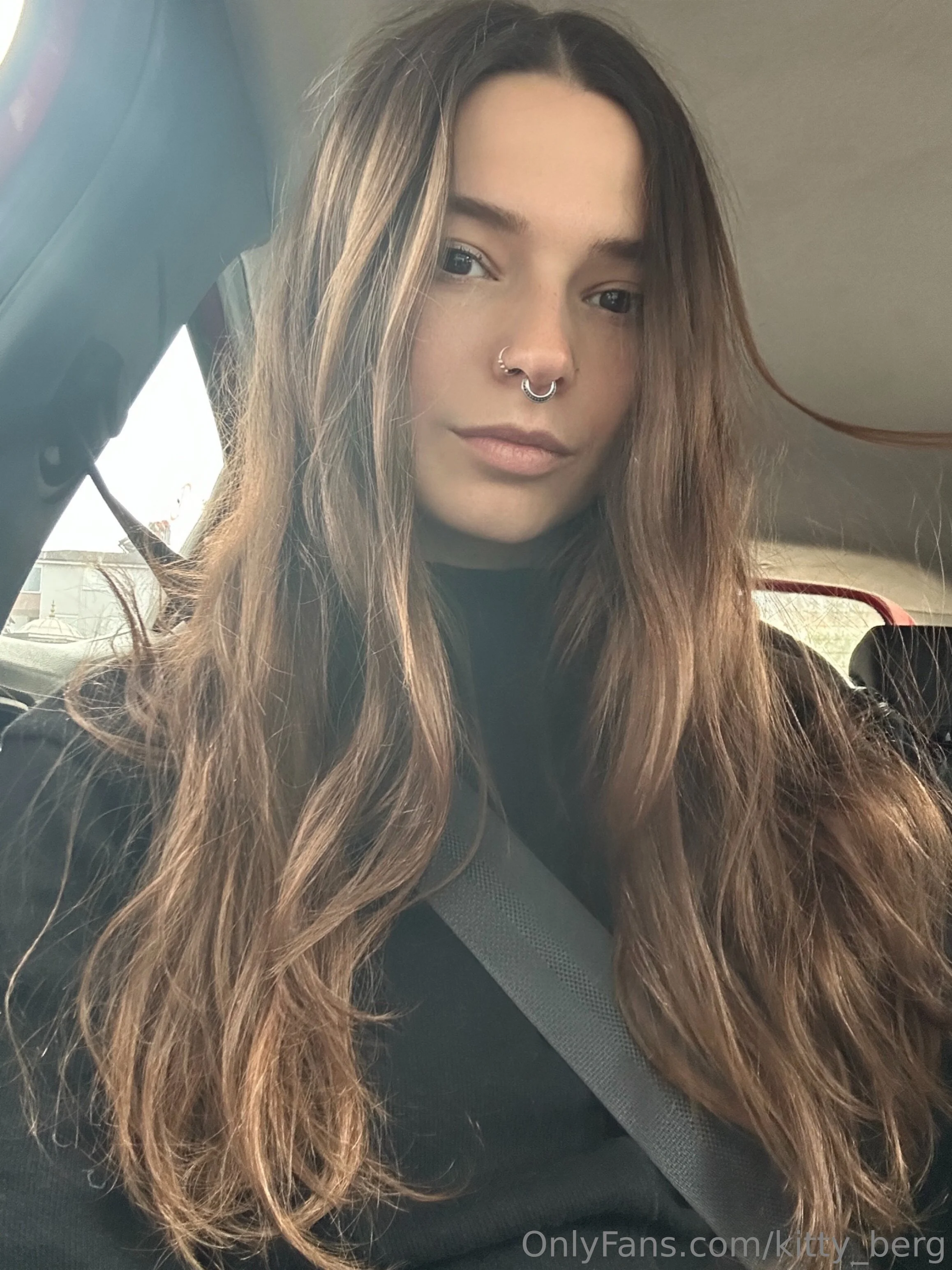 my hair grew so much lol 😅