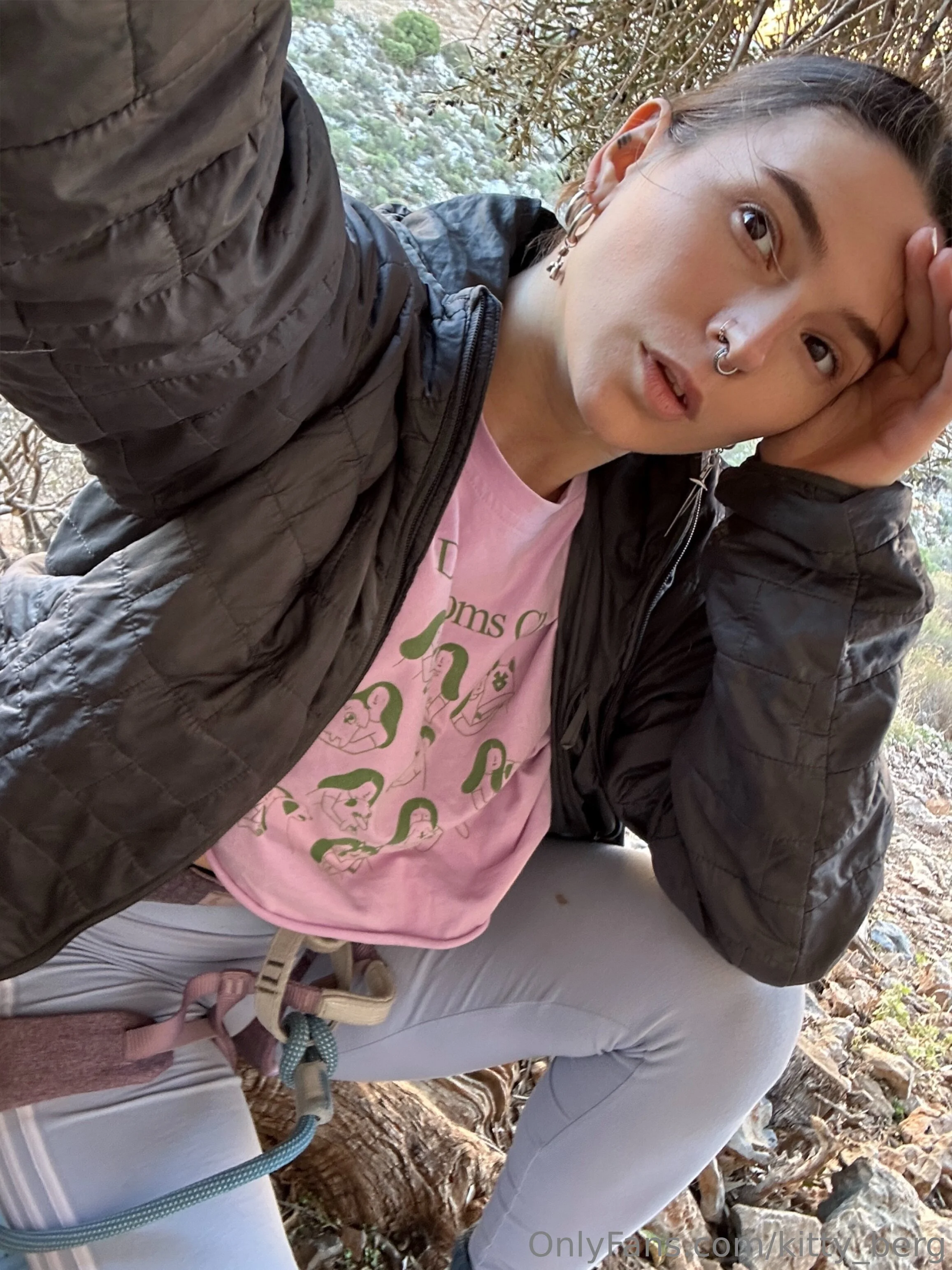 Kitty Berg 🏔climber nude Photo /  Porn - Photo #30