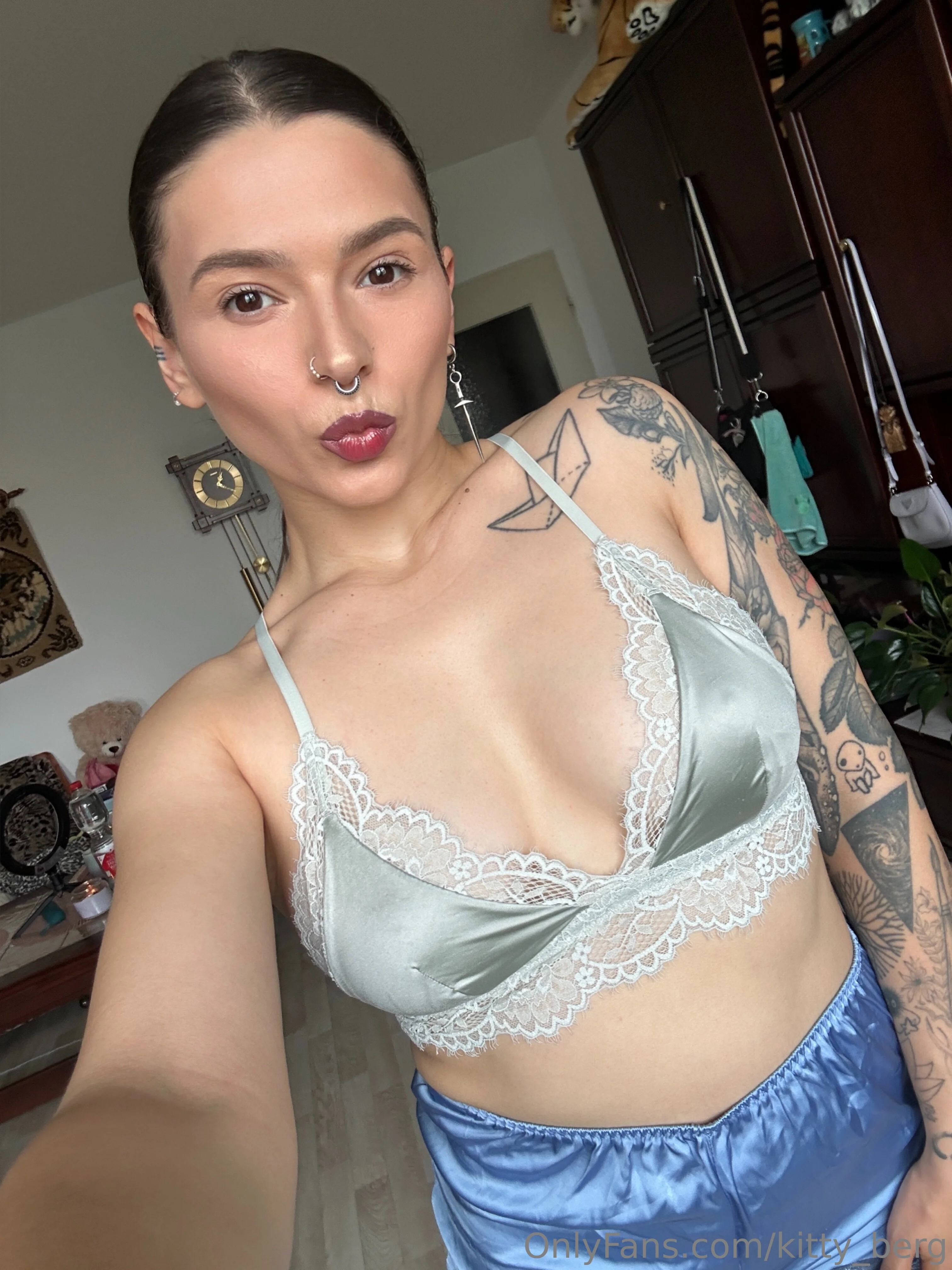 Kitty Berg 🏔climber @kitty_berg all euphoria nude scenes