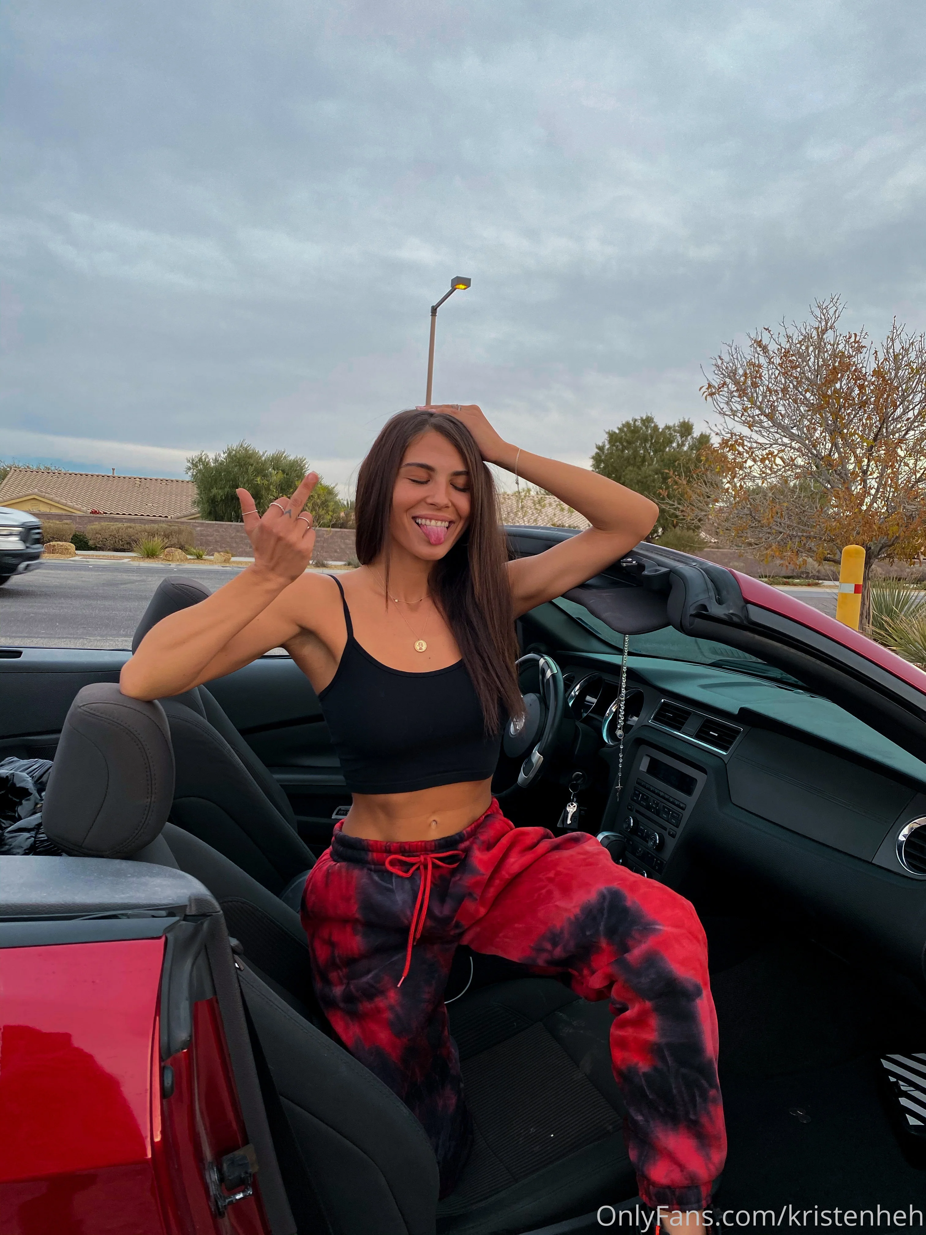 Kris @kristenheh xxx