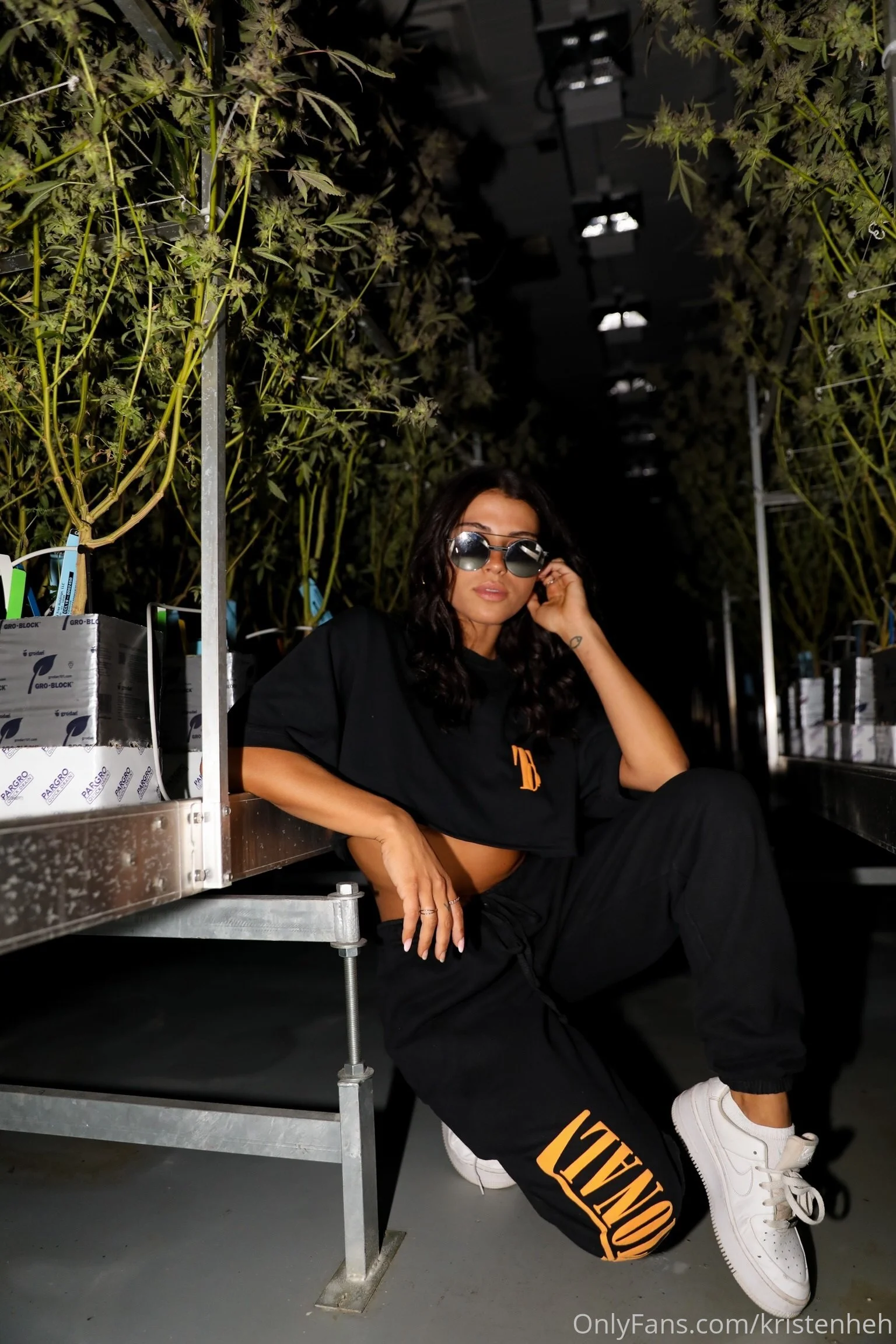 Kris @kristenheh in dad thinks im mom