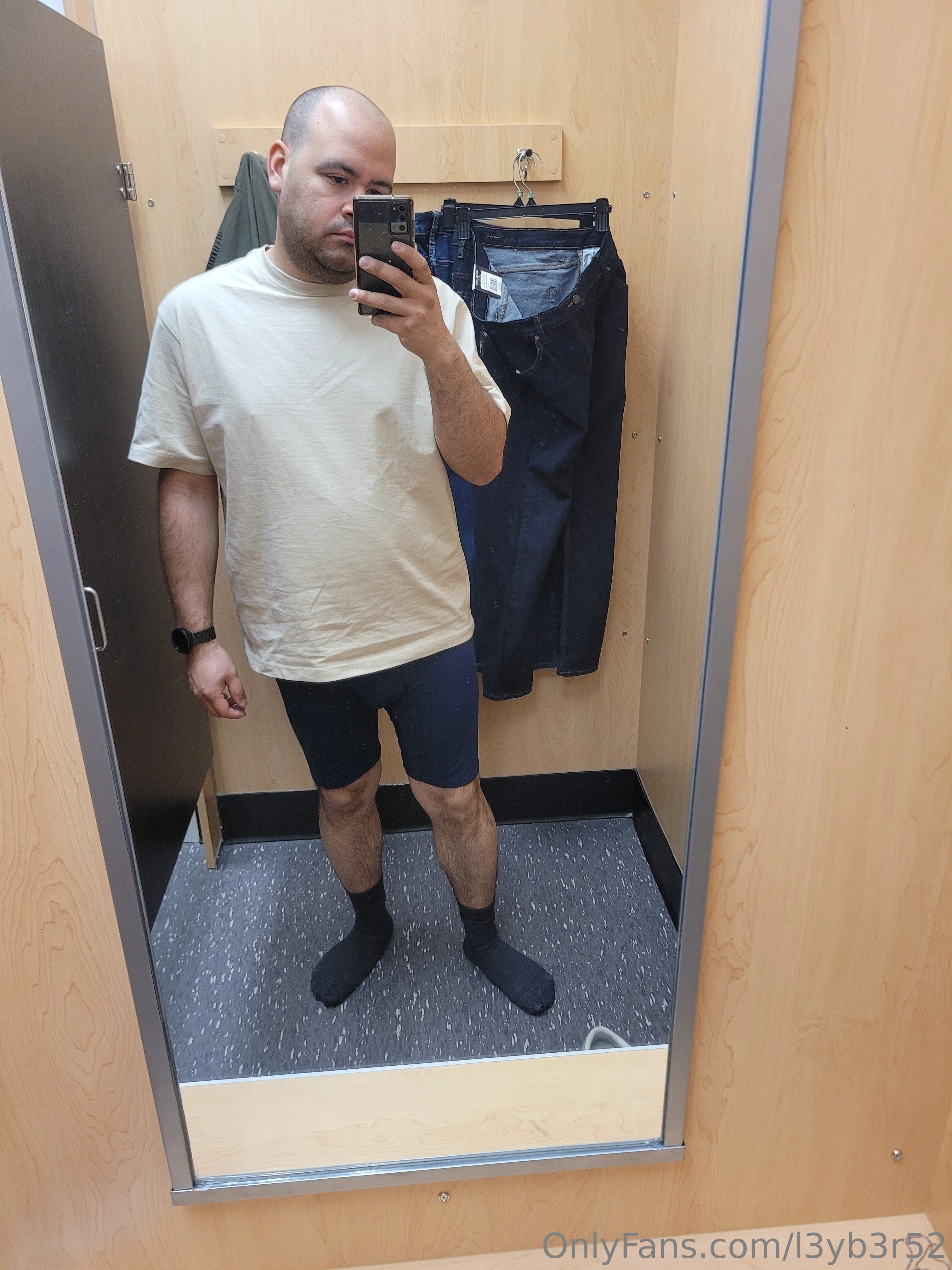 L3yb3r52 @l3yb3r52 ms