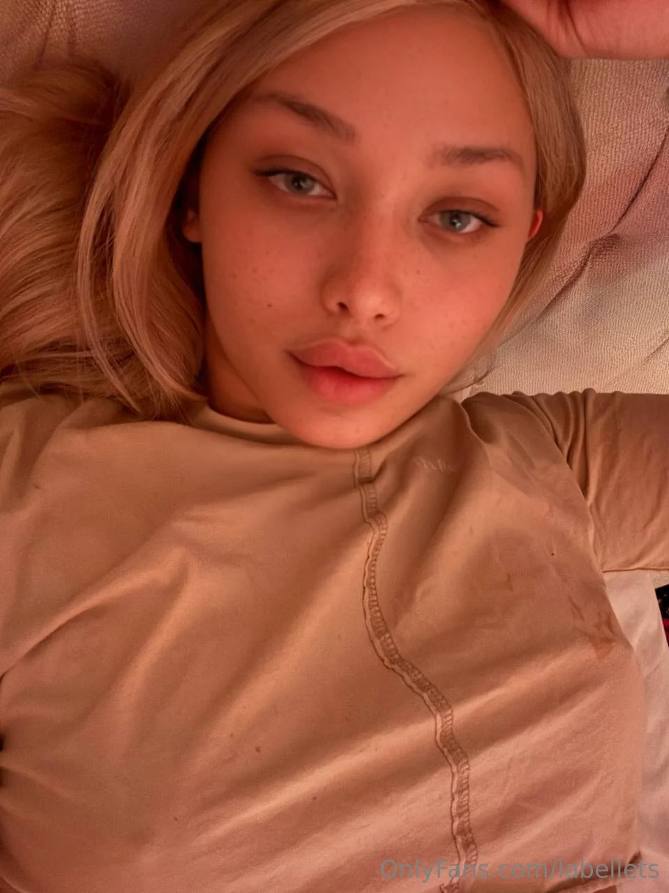 🍦💕SEXTING TIME!!💞La belle💋TS babygir🍭💄 @labellets is s boobs fake