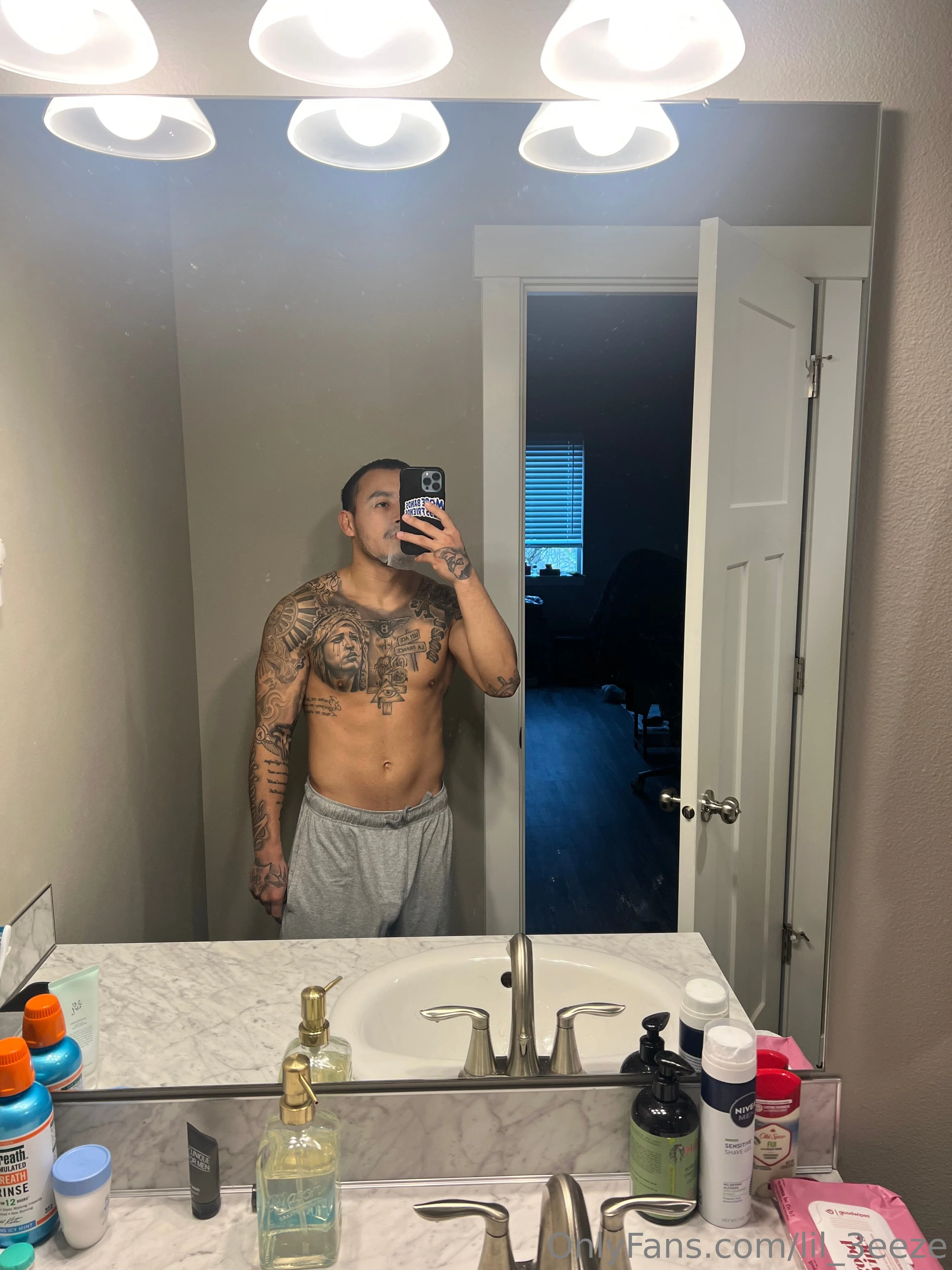 Lil E nude Photo /  Porn - Photo #15