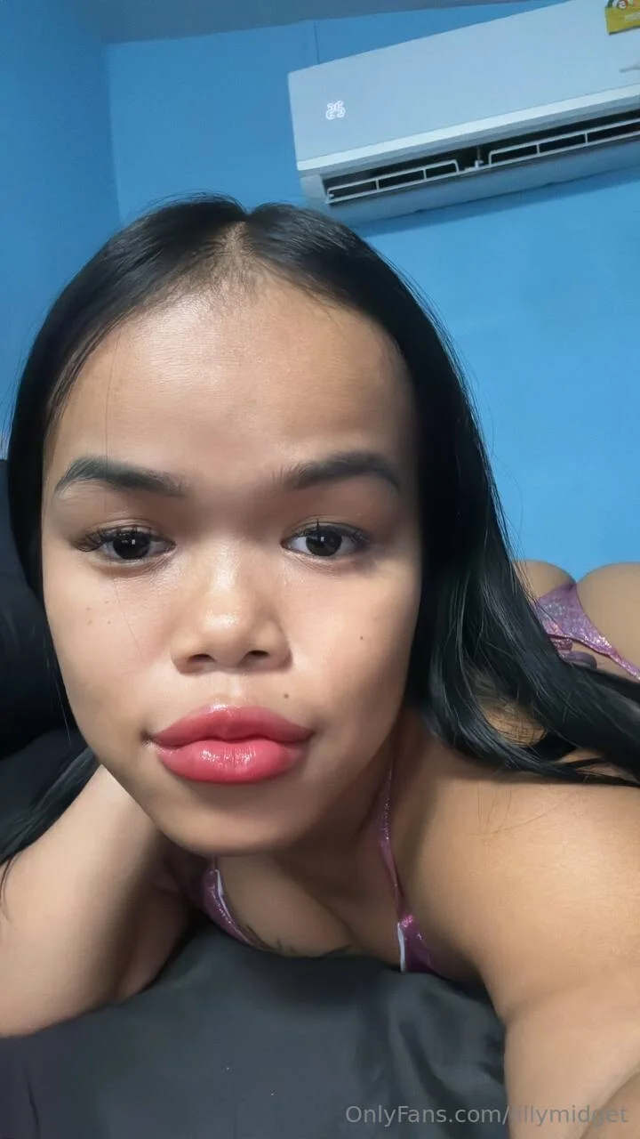 Lily nude Photo / lillymidget Porn - Photo #11