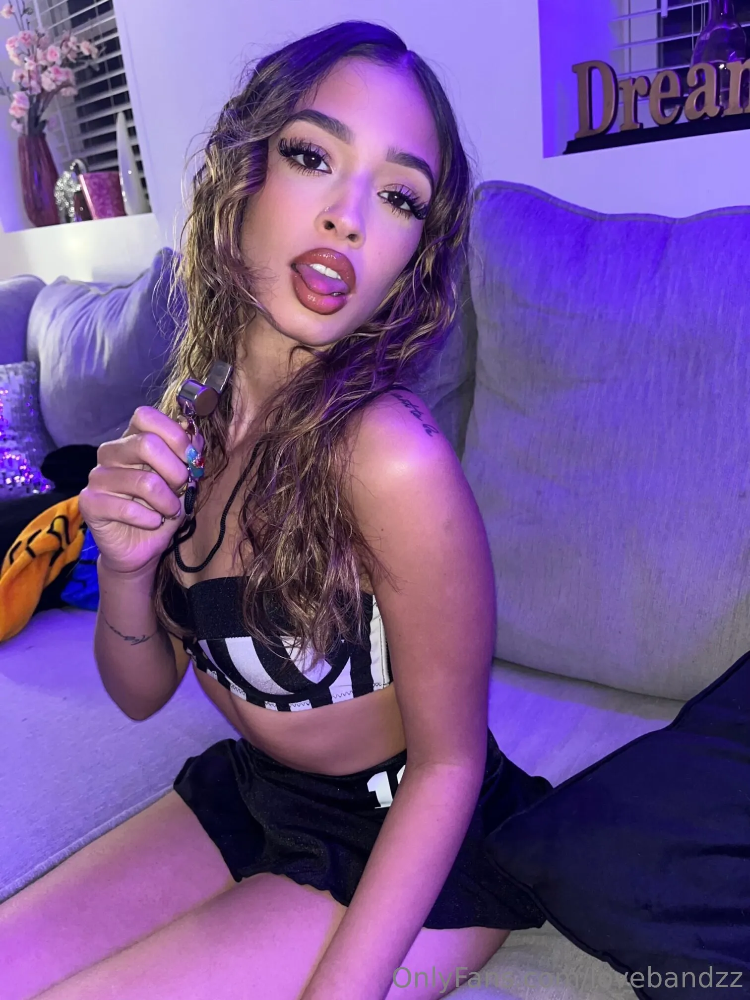 Bet you’d love to taste me right now 💋