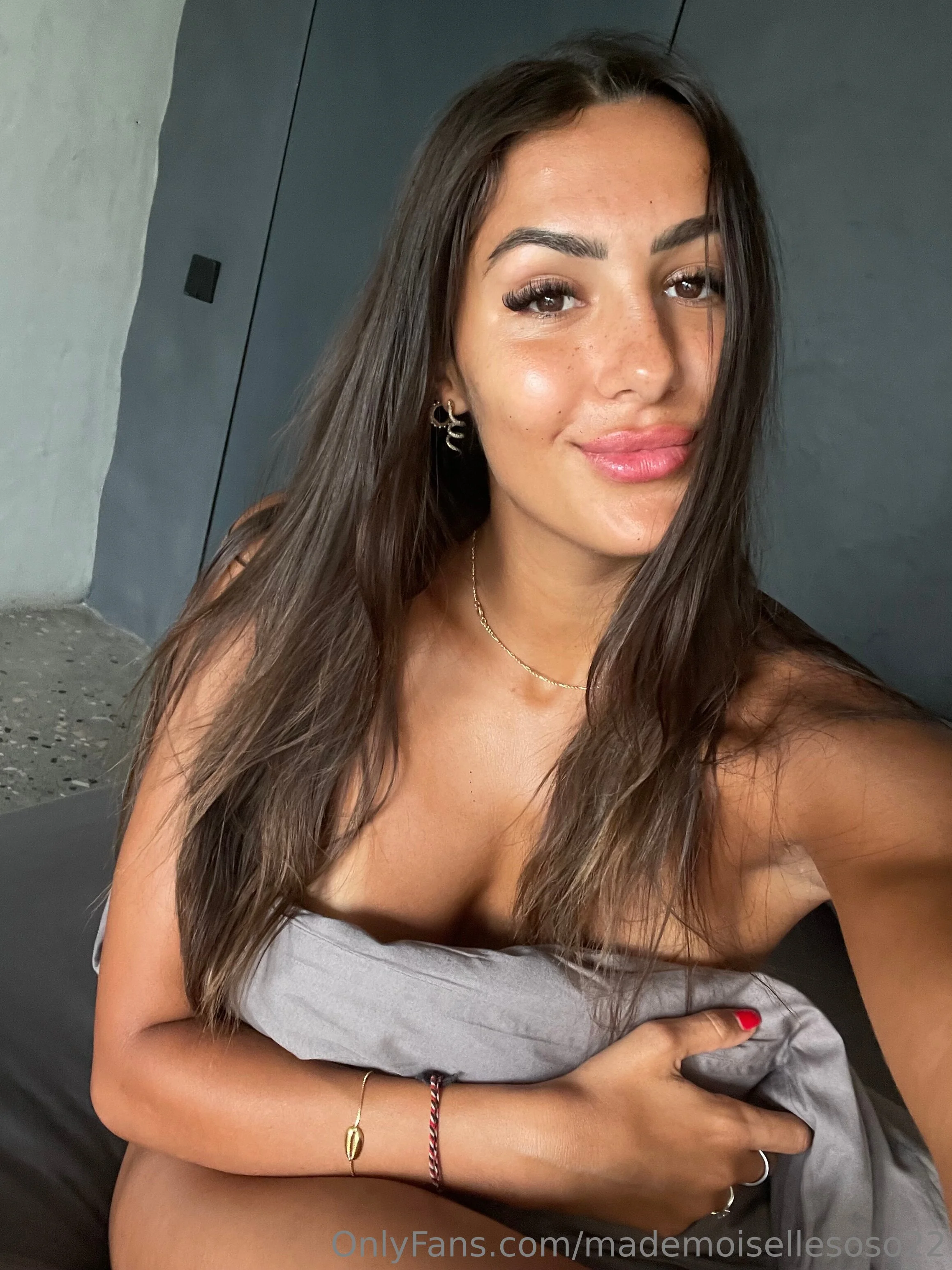 Solène Favreau 🇫🇷 nude Photo /  Porn - Photo #10