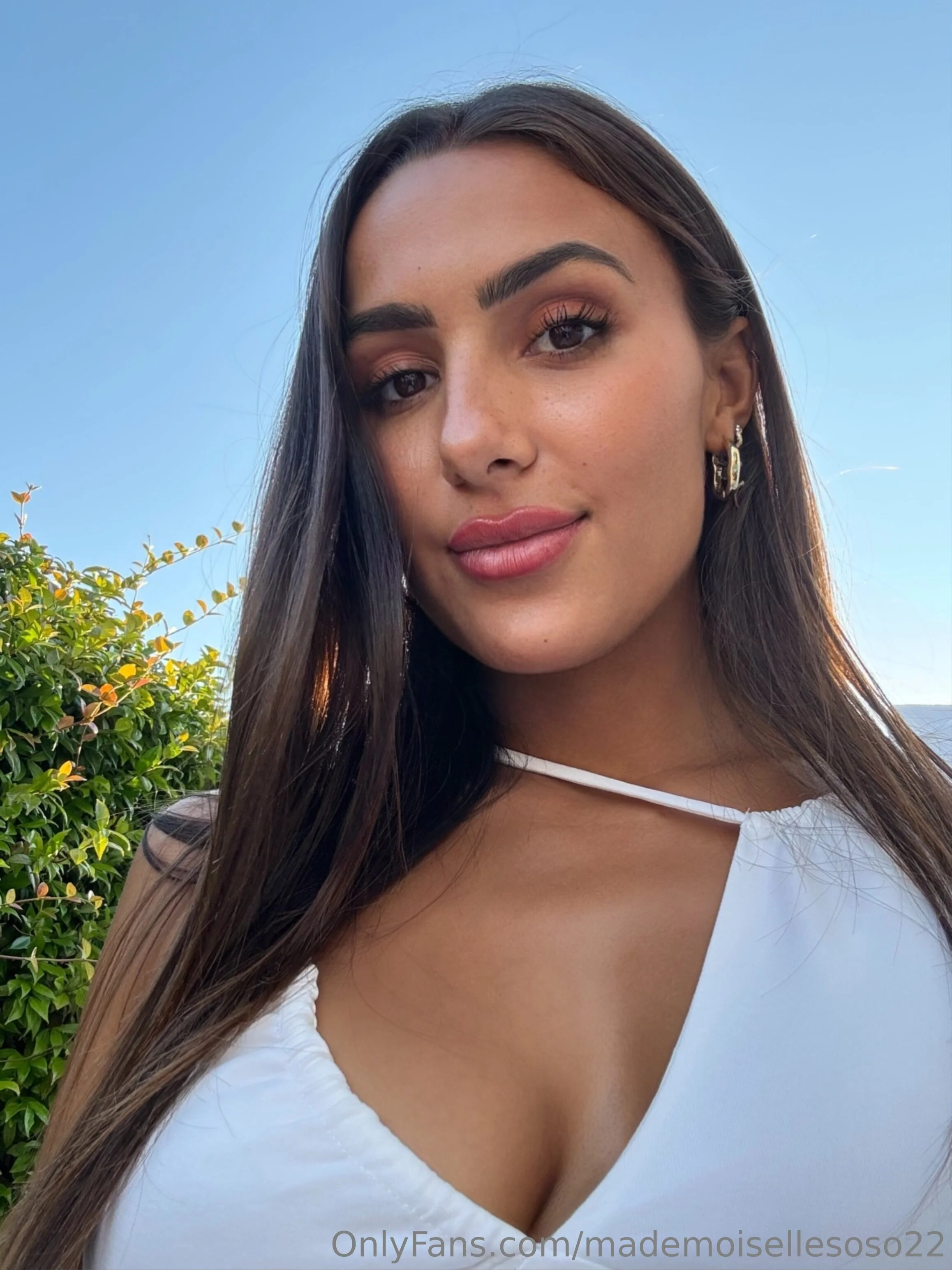 Solène Favreau 🇫🇷 nude Photo /  Porn - Photo #2