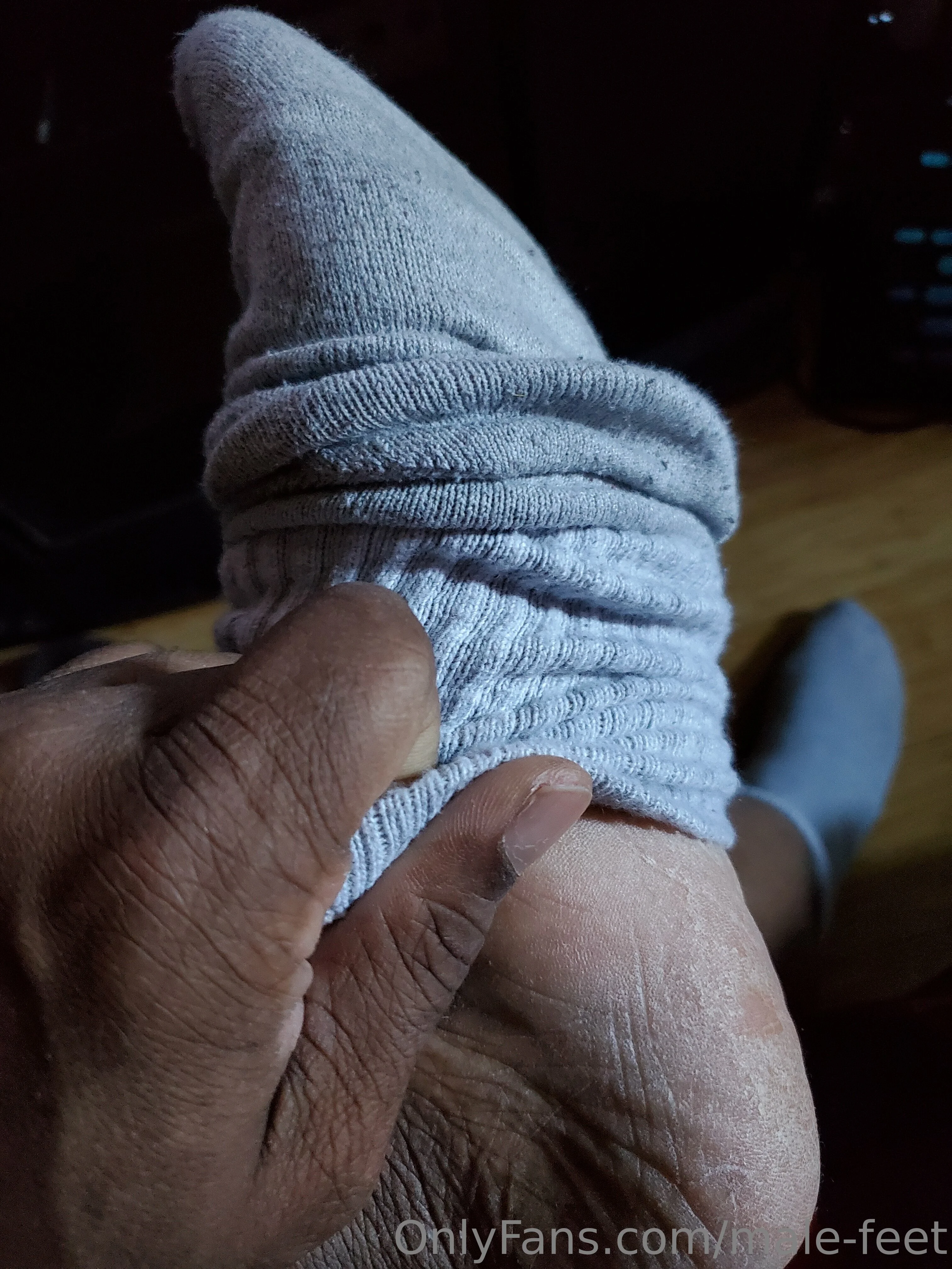 Only Guy Feet @male-feet of leaked