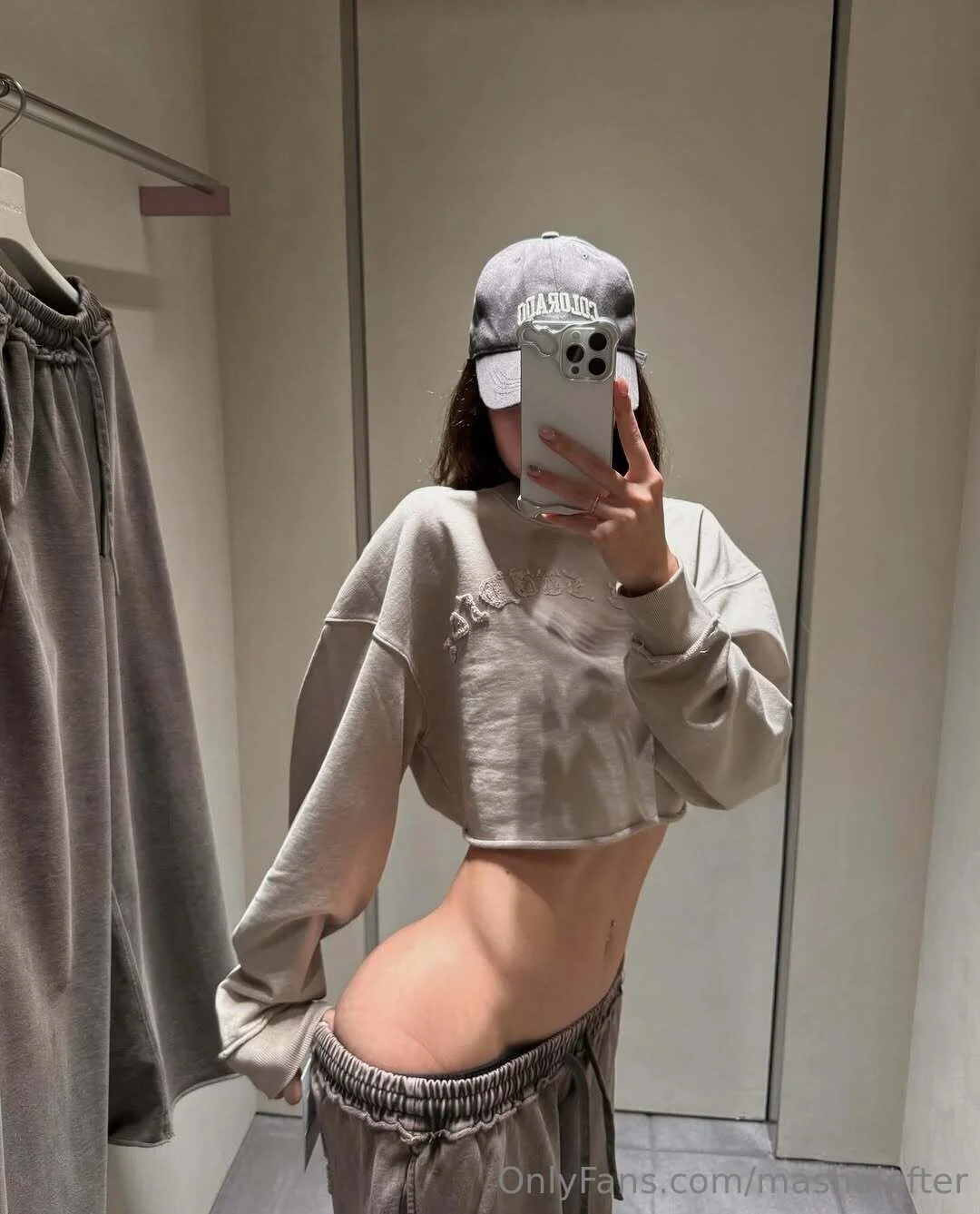 Mariya Lefter @mashalefter hosting saturday night live