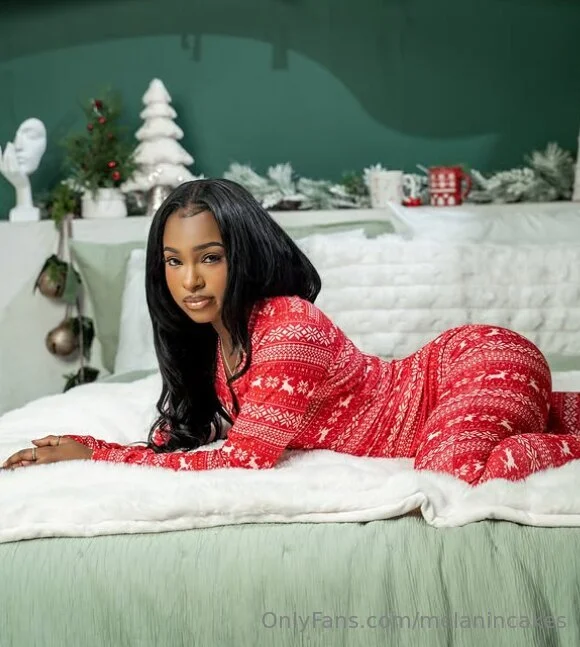 Cakes 🎂 sex scene with black man