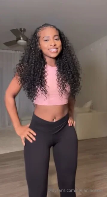 Cakes 🎂 nude Photo /  Porn - Photo #10