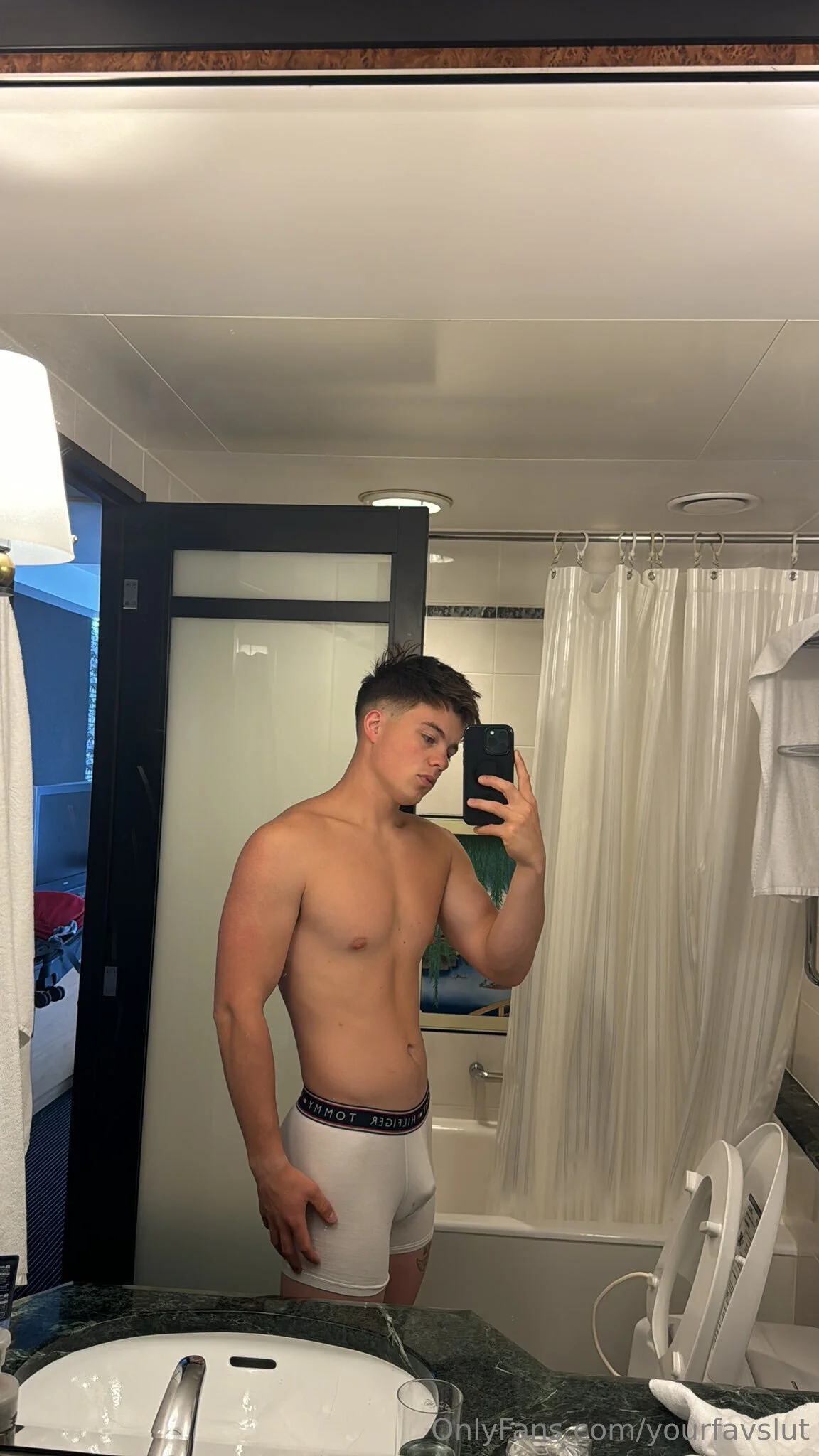 Michael nude Photo /  Porn - Photo #21