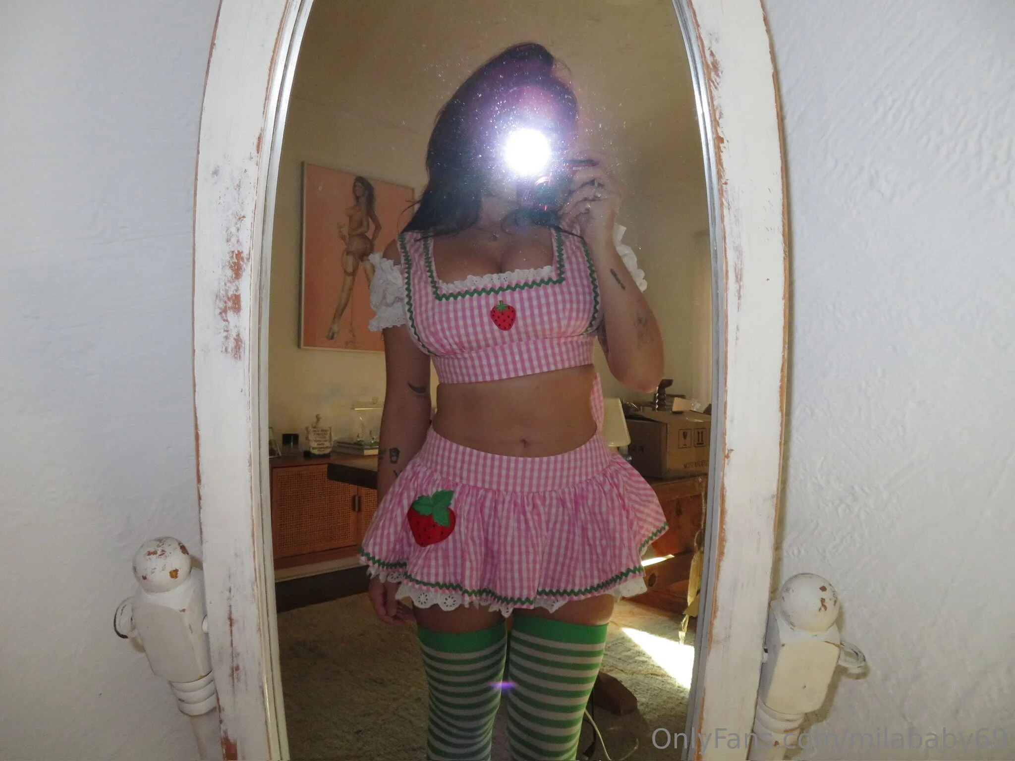 Mila 🍓 did she get a boob job