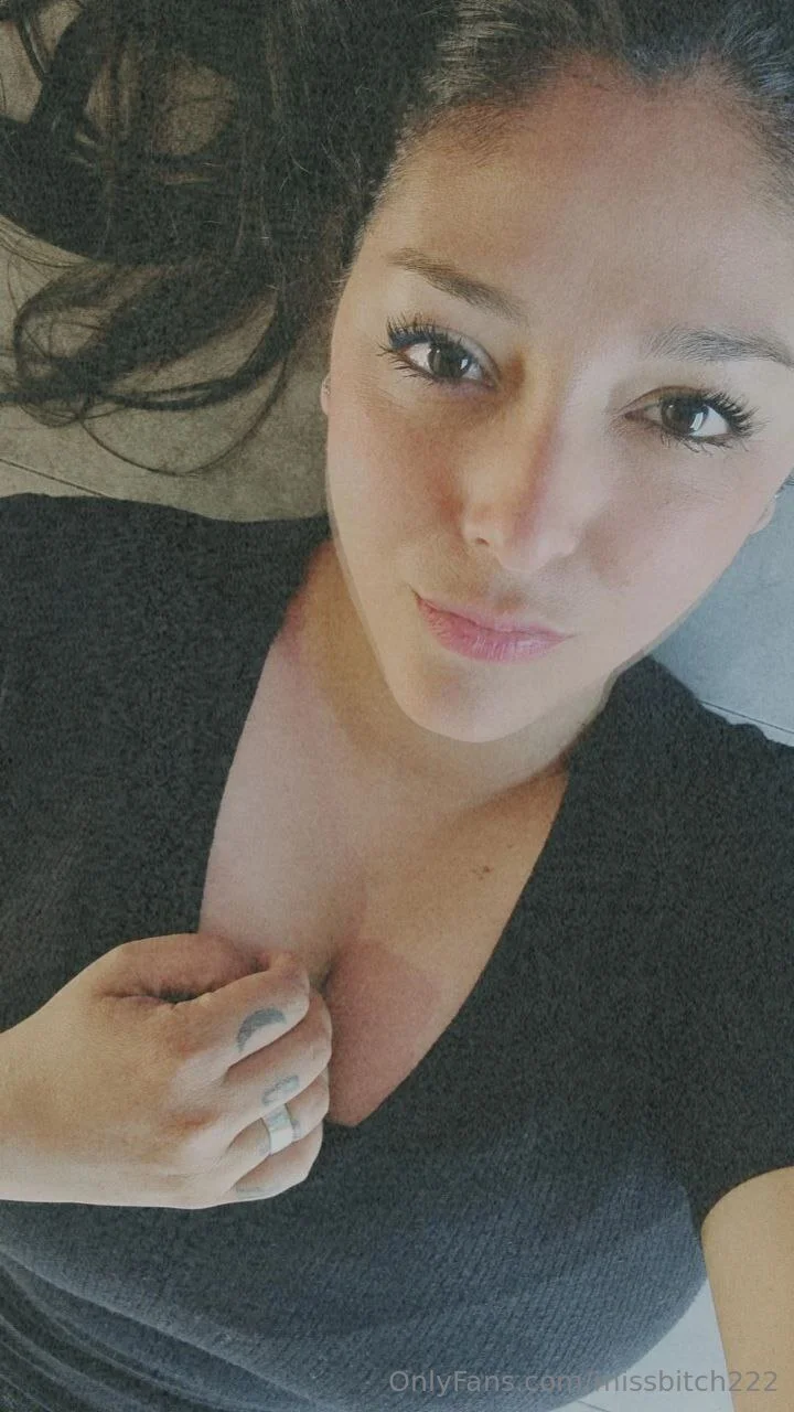 miss 👑 @missbitch222 onlyfans leak
