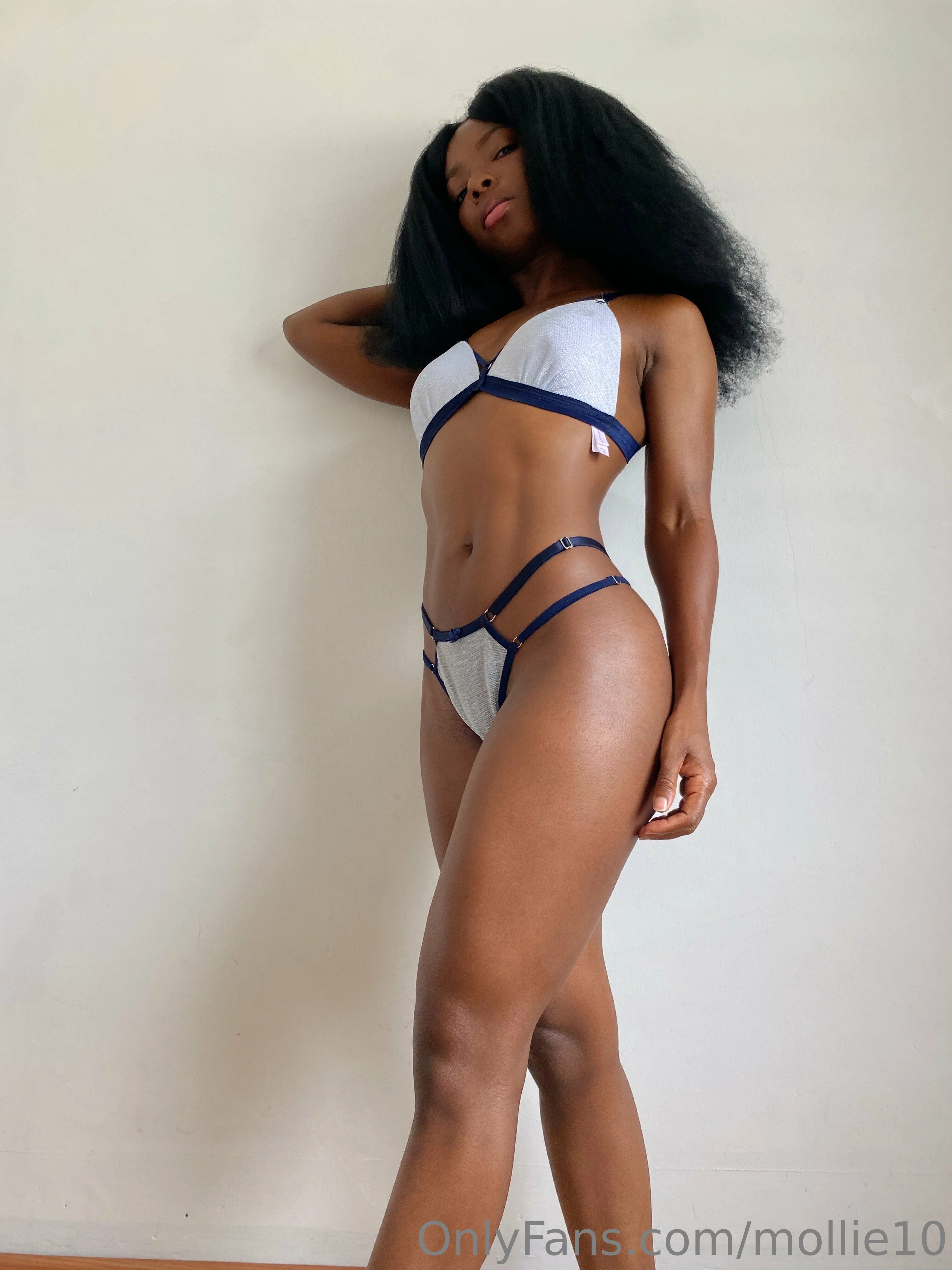 Mollie V.C. 📱 @mollie10 angie fyf