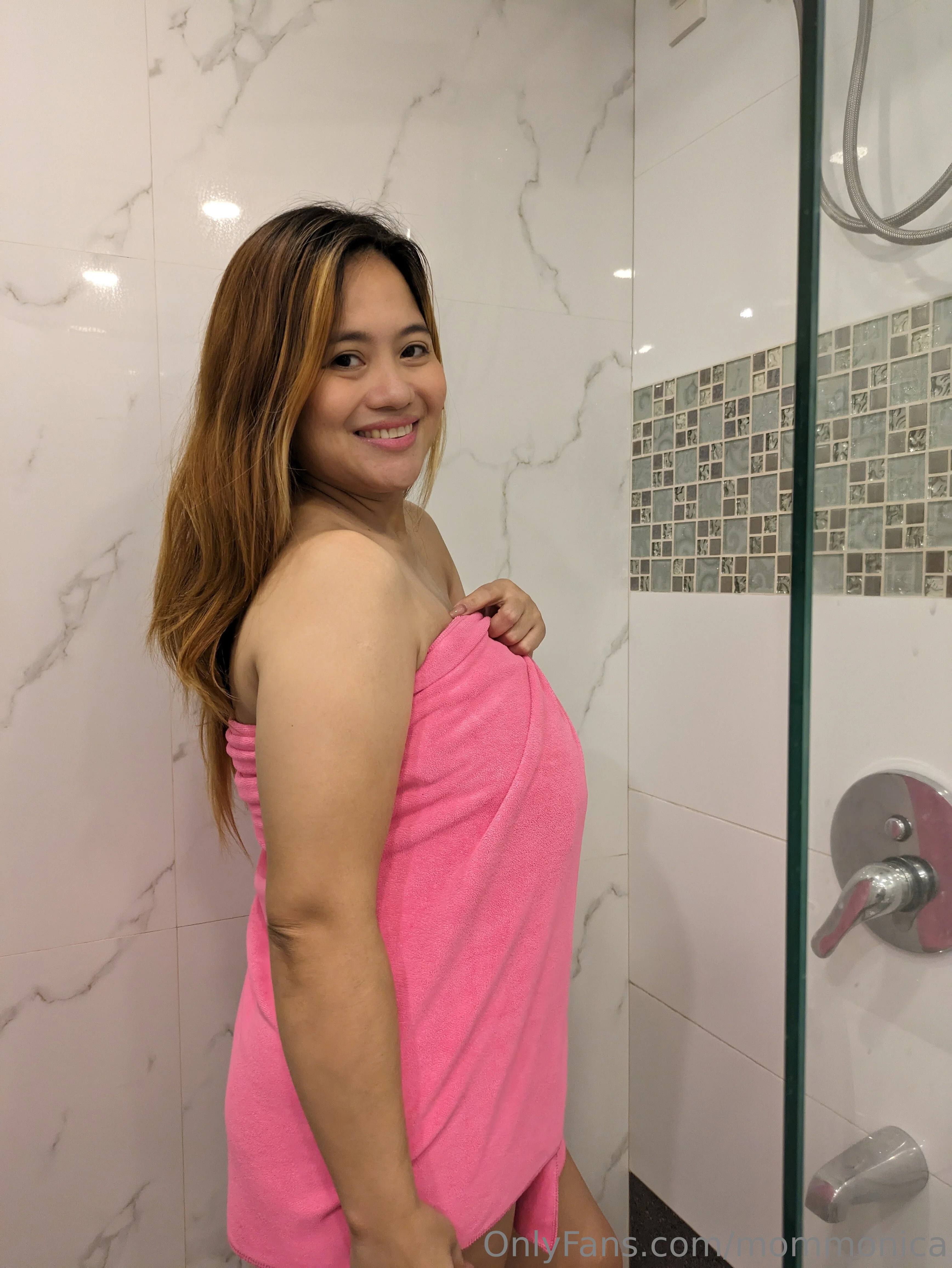 Mommy Monica sexy video