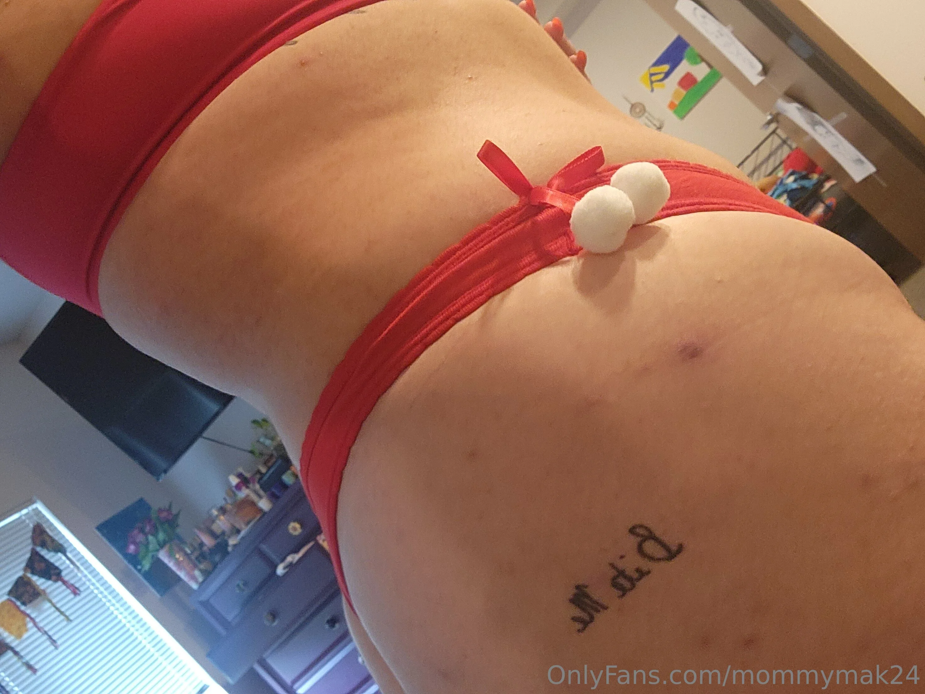 Mommy Mak @mommymak24 what size bra is