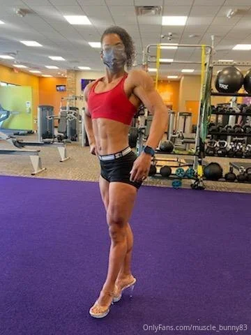 Muscle Bunny nude Photo /  Porn - Photo #7