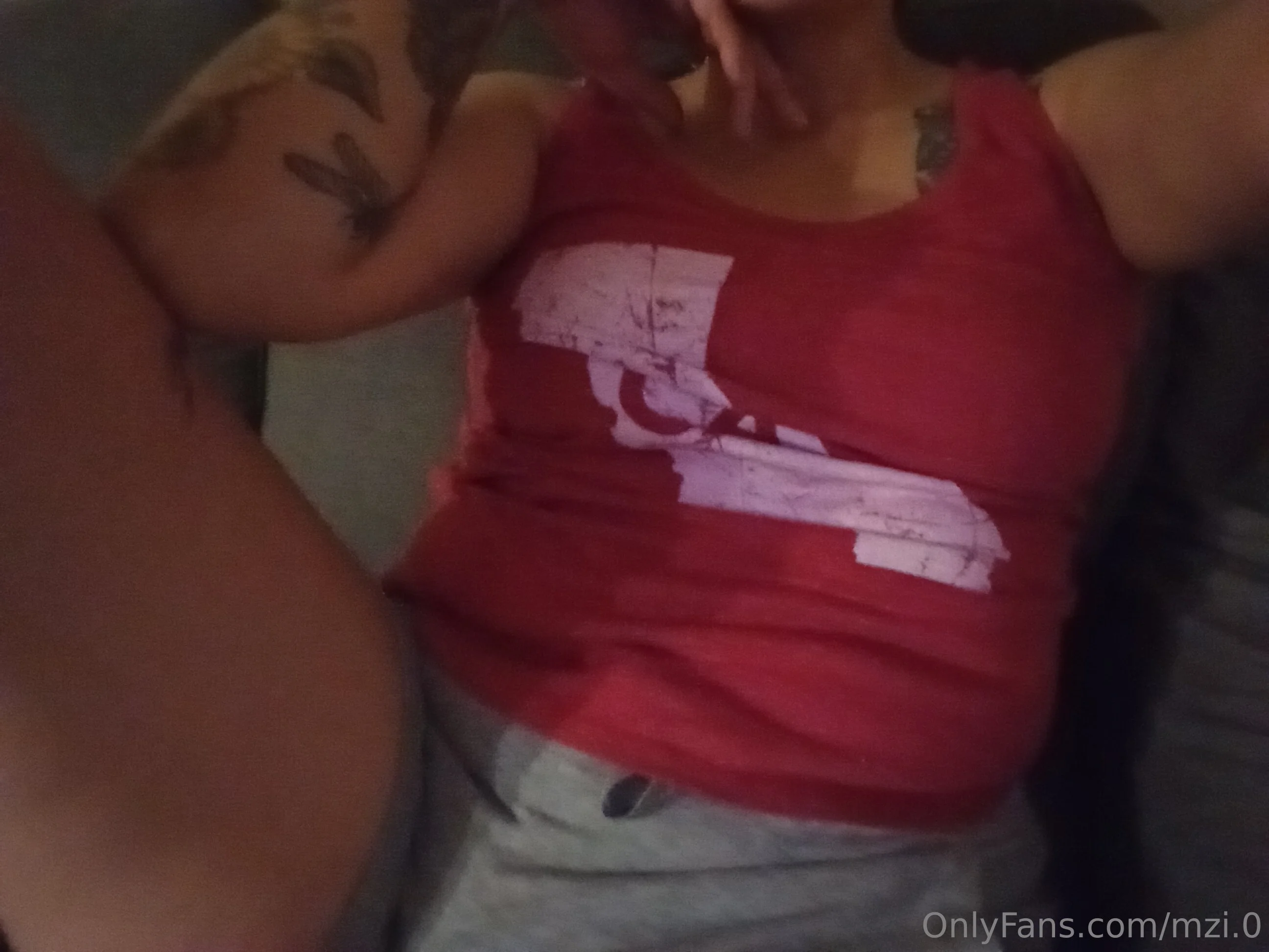 Mzi.0 nude Photo /  Porn - Photo #3