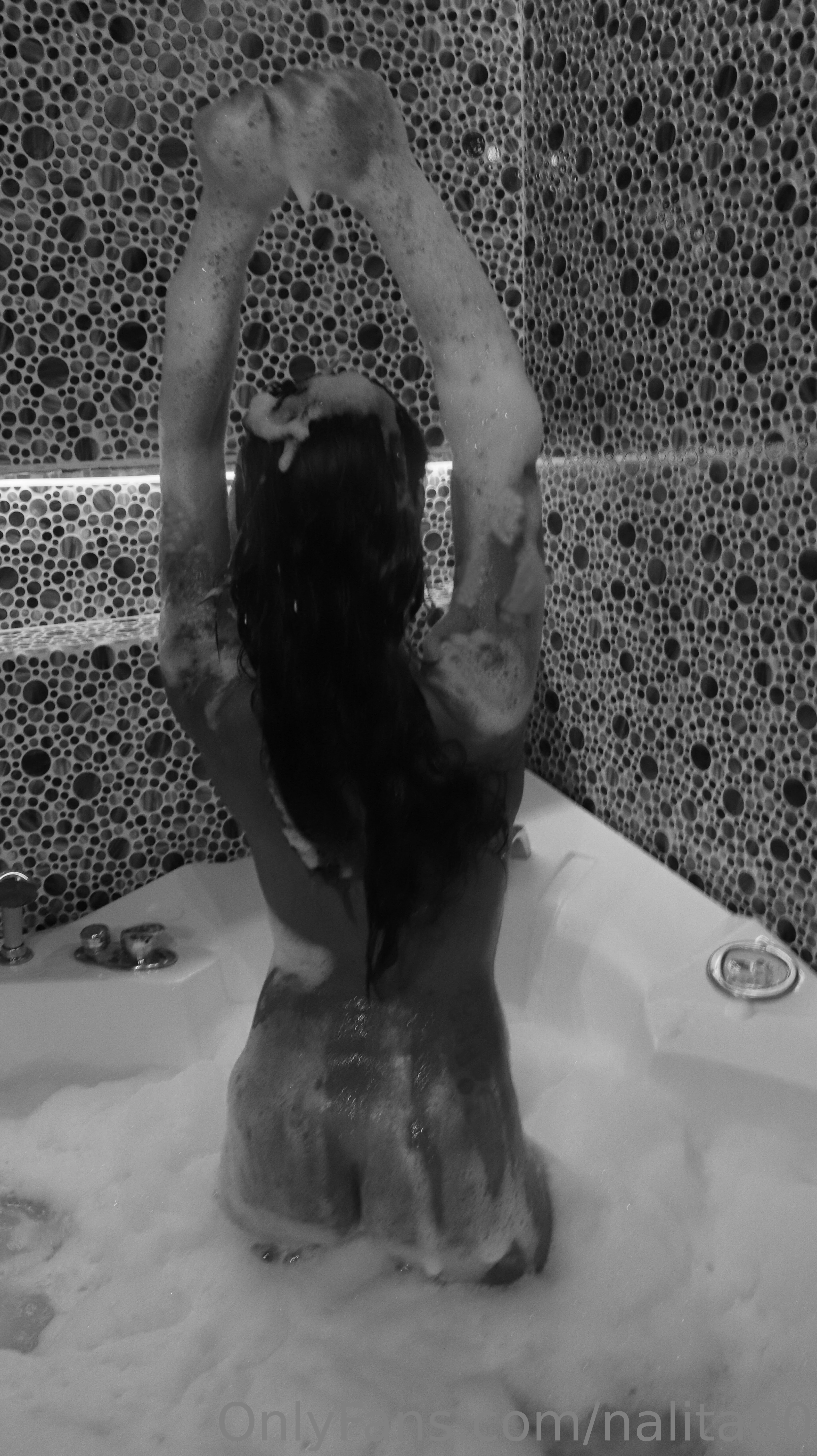 Nalita @nalita80 handmaid's tale season