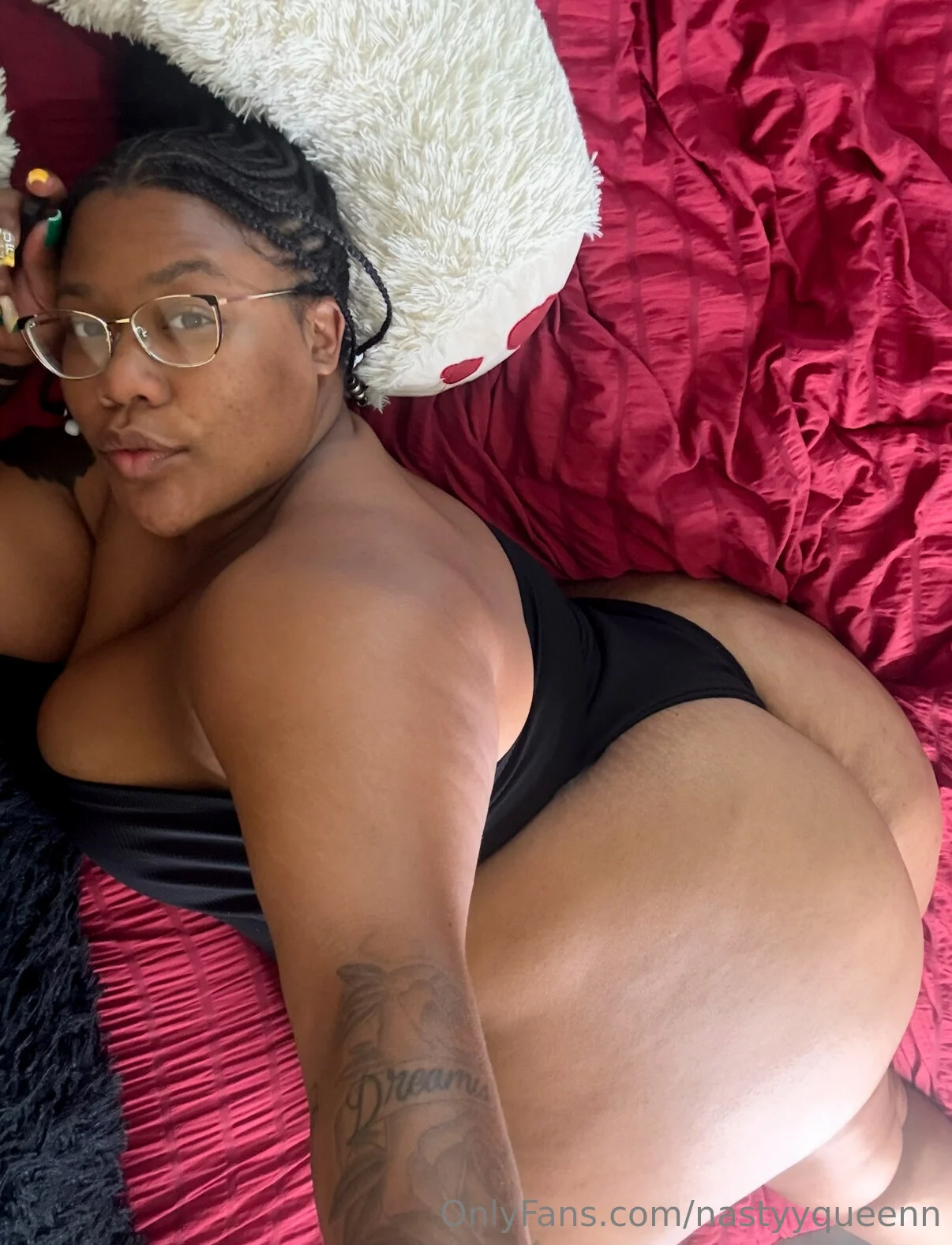 my girl Queen @beautifuljudy23 is sexy asffff & is ready to make you CUM today 😇 She just filmed the craziest tape a