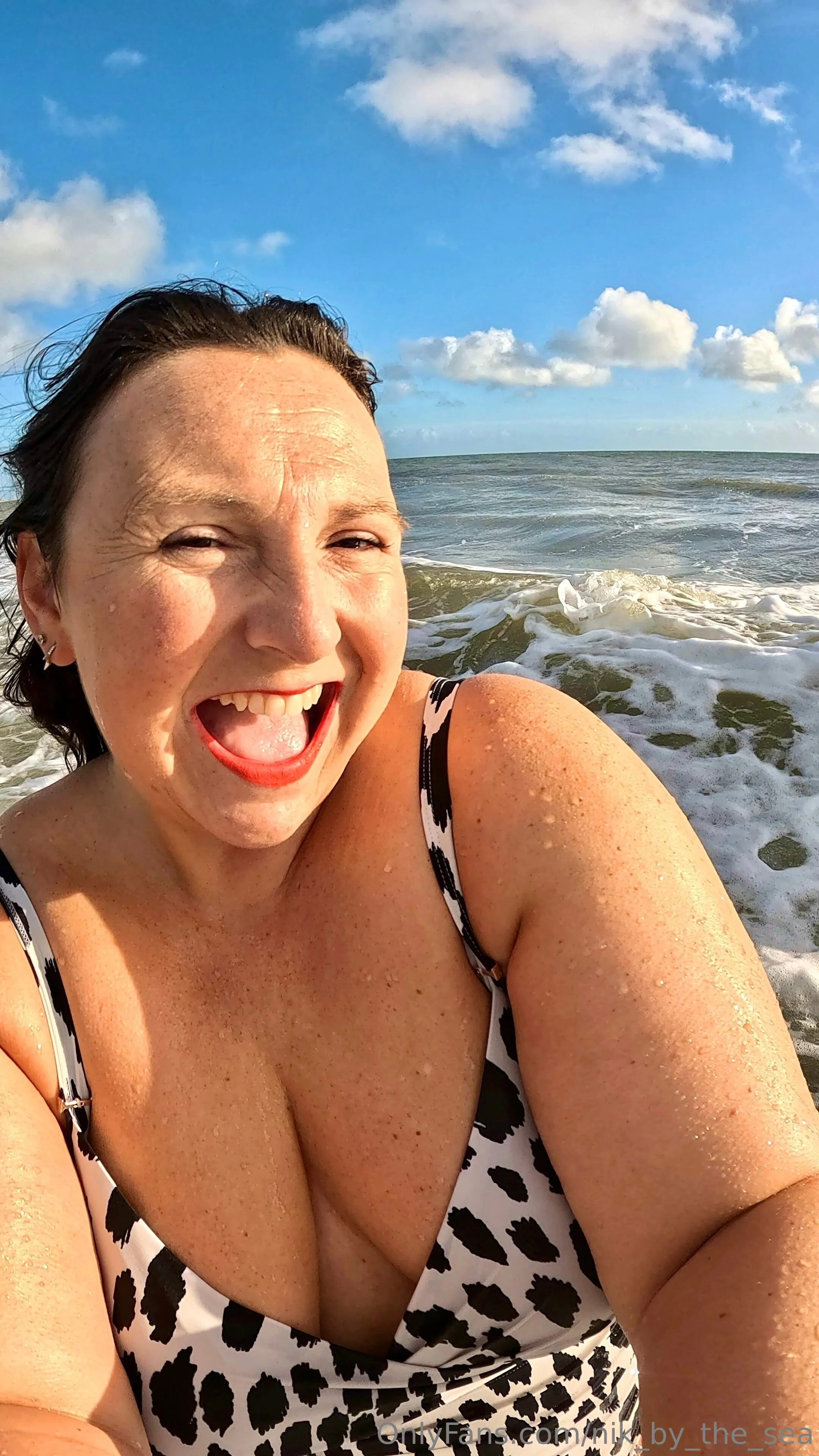 Nikki @nik_by_the_sea links