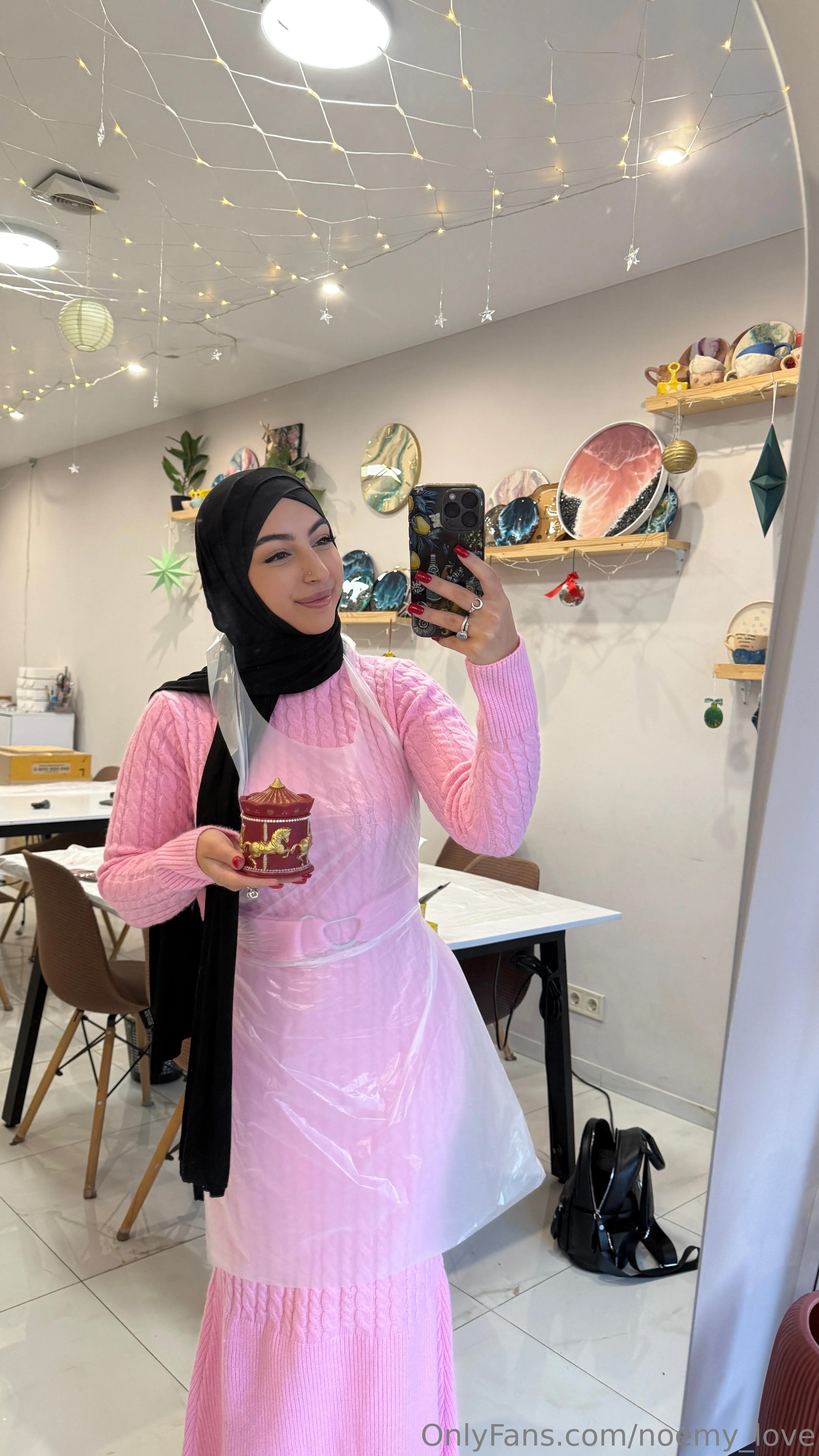 🌙 Noemy🌙 @noemy_love new pics by pool