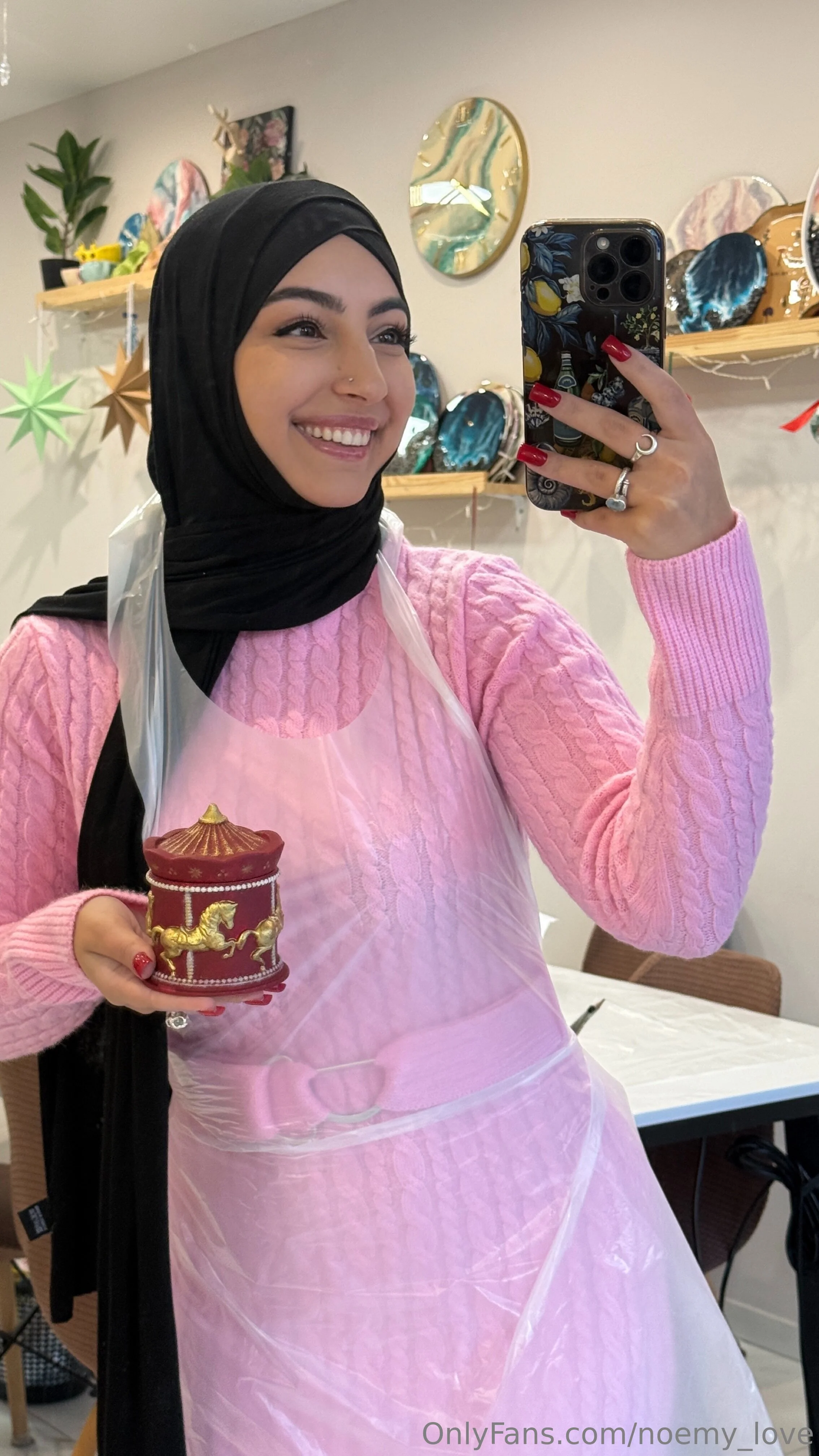 🌙 Noemy🌙 @noemy_love the daily mail