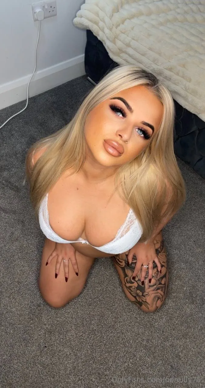 Niamh 🍀 @noreilly75 age