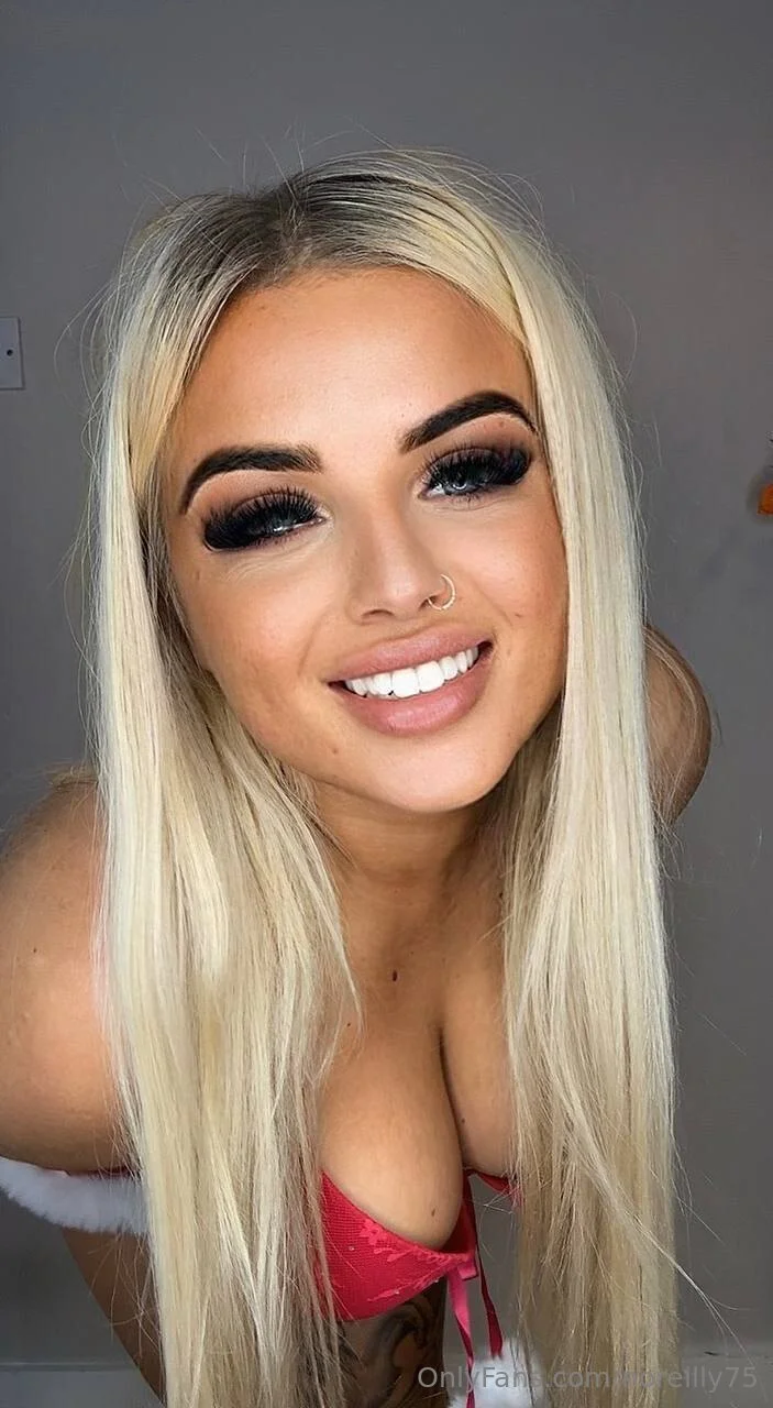 Niamh 🍀 nude Photo /  Porn - Photo #13