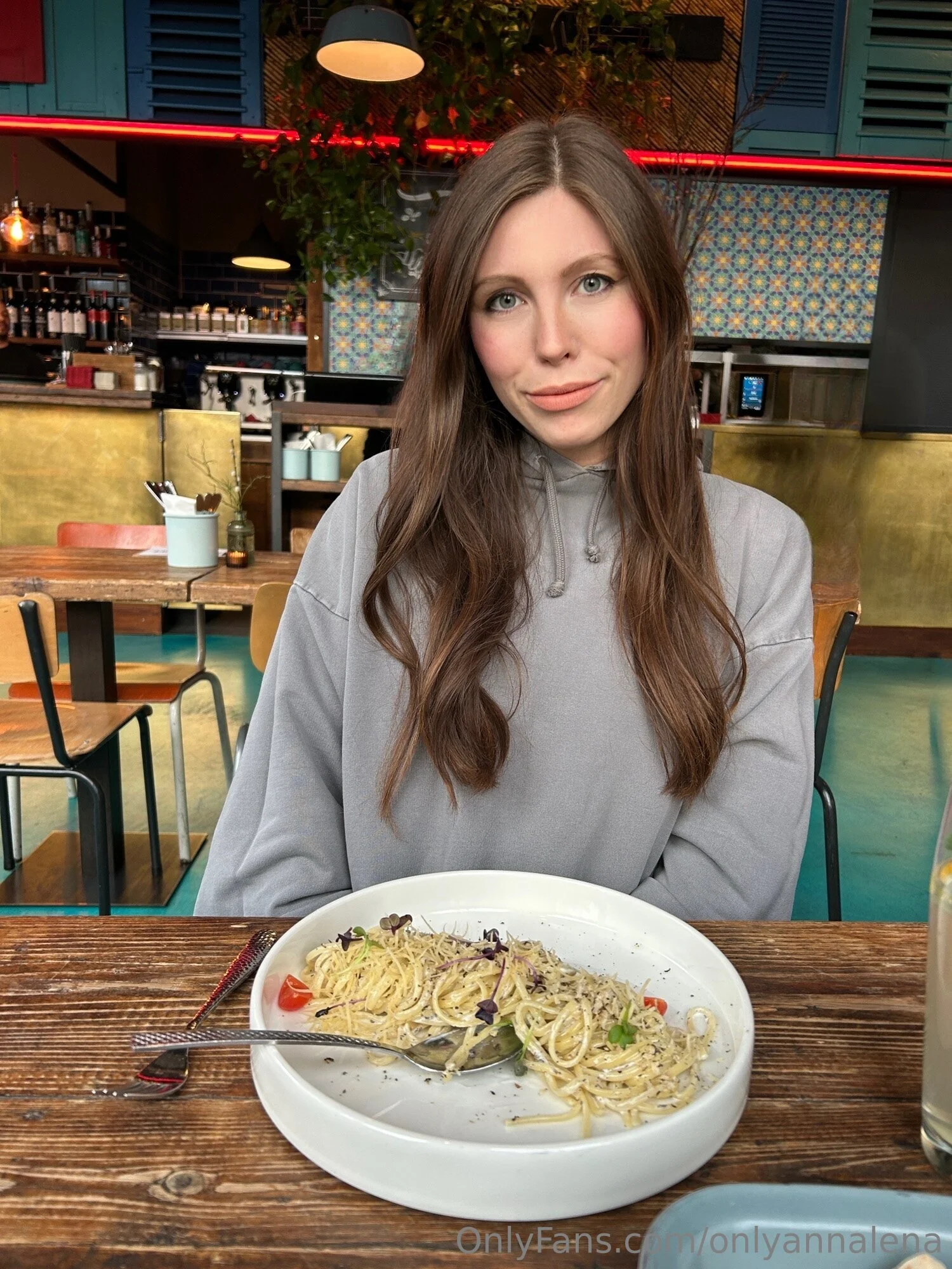 Annalena🤰 @onlyannalena end engagement