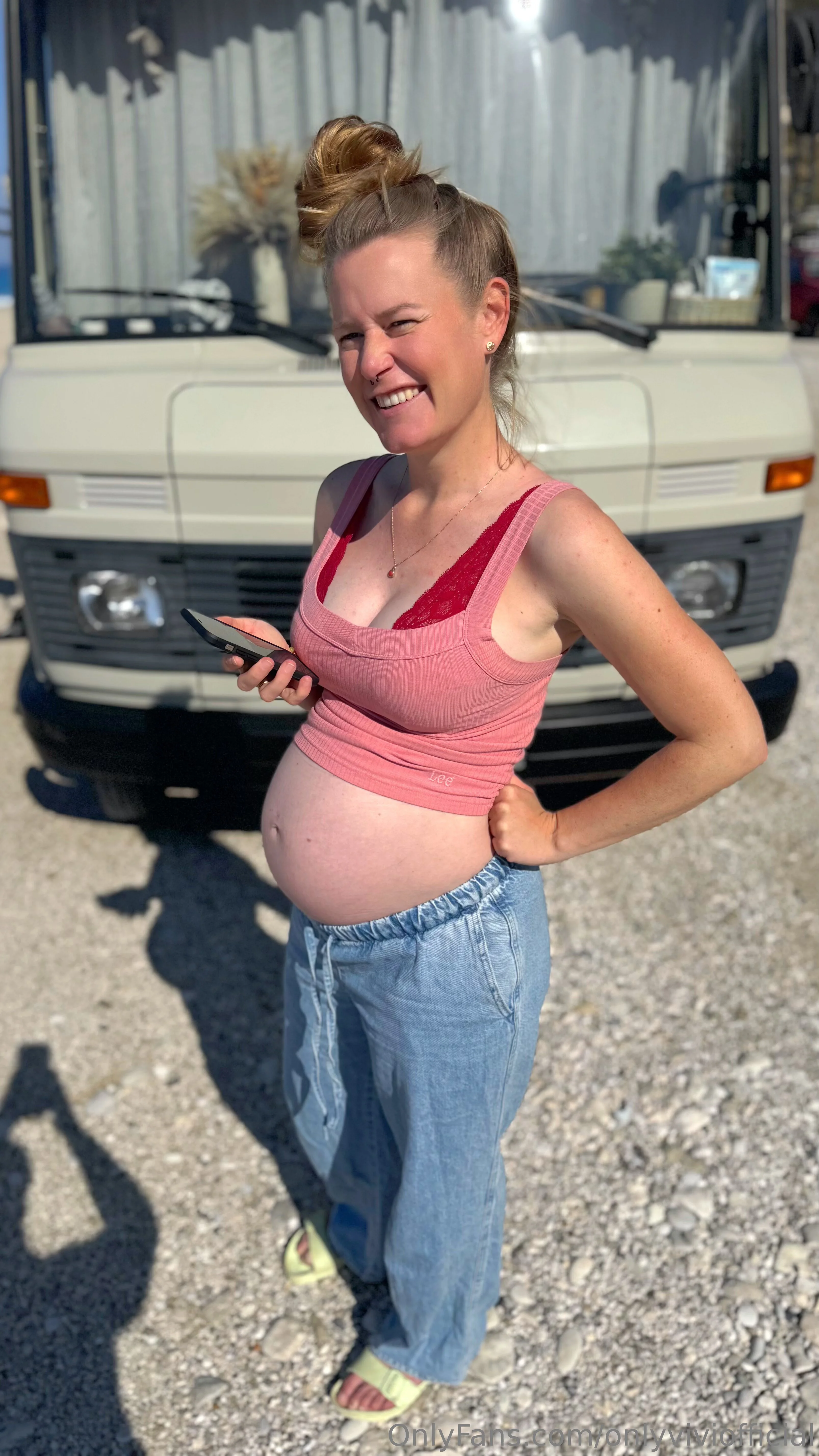 Vivienne 💕 @onlyviviofficial pool papparazzi