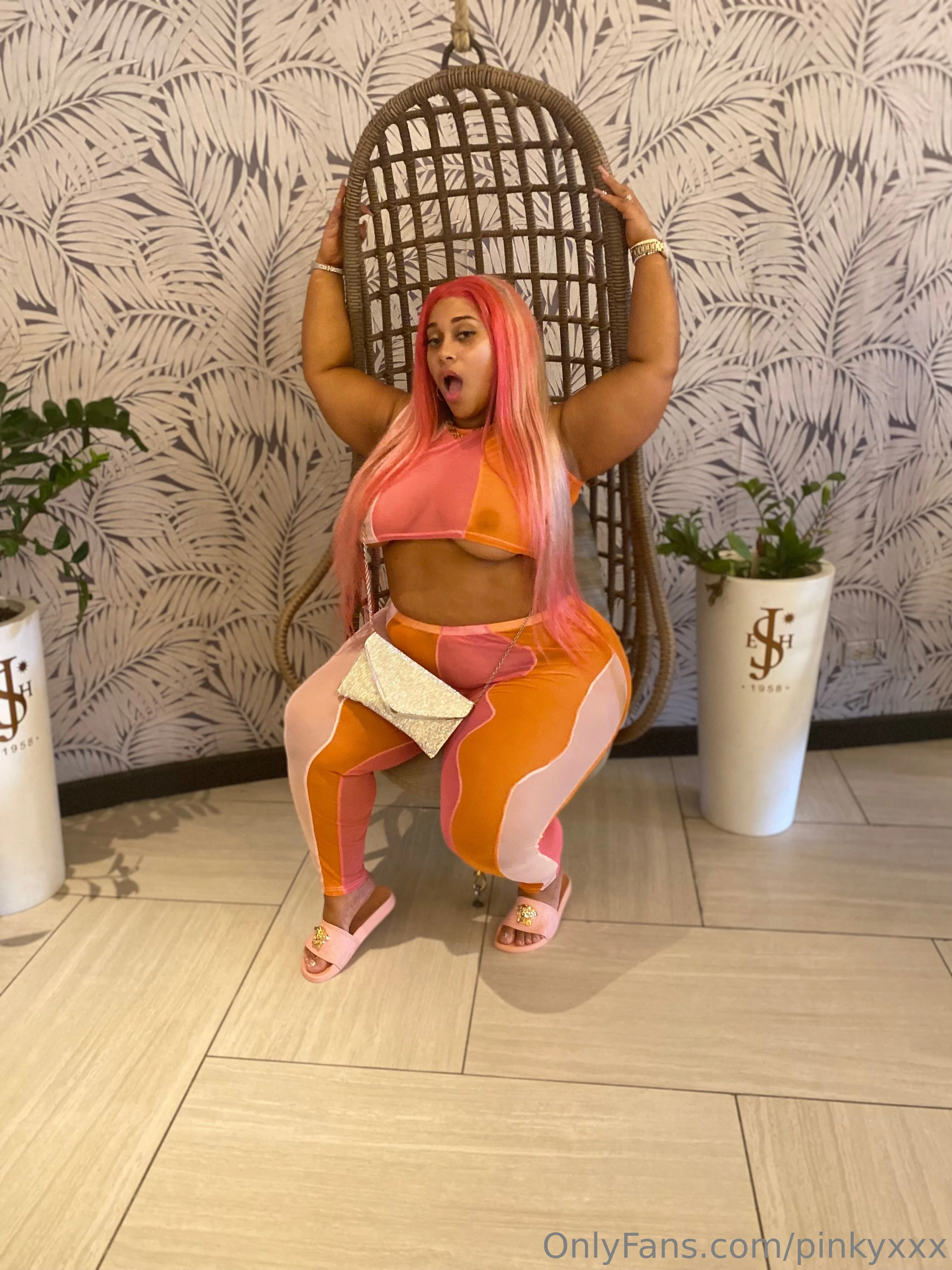 The Official Pinky XXX bath water