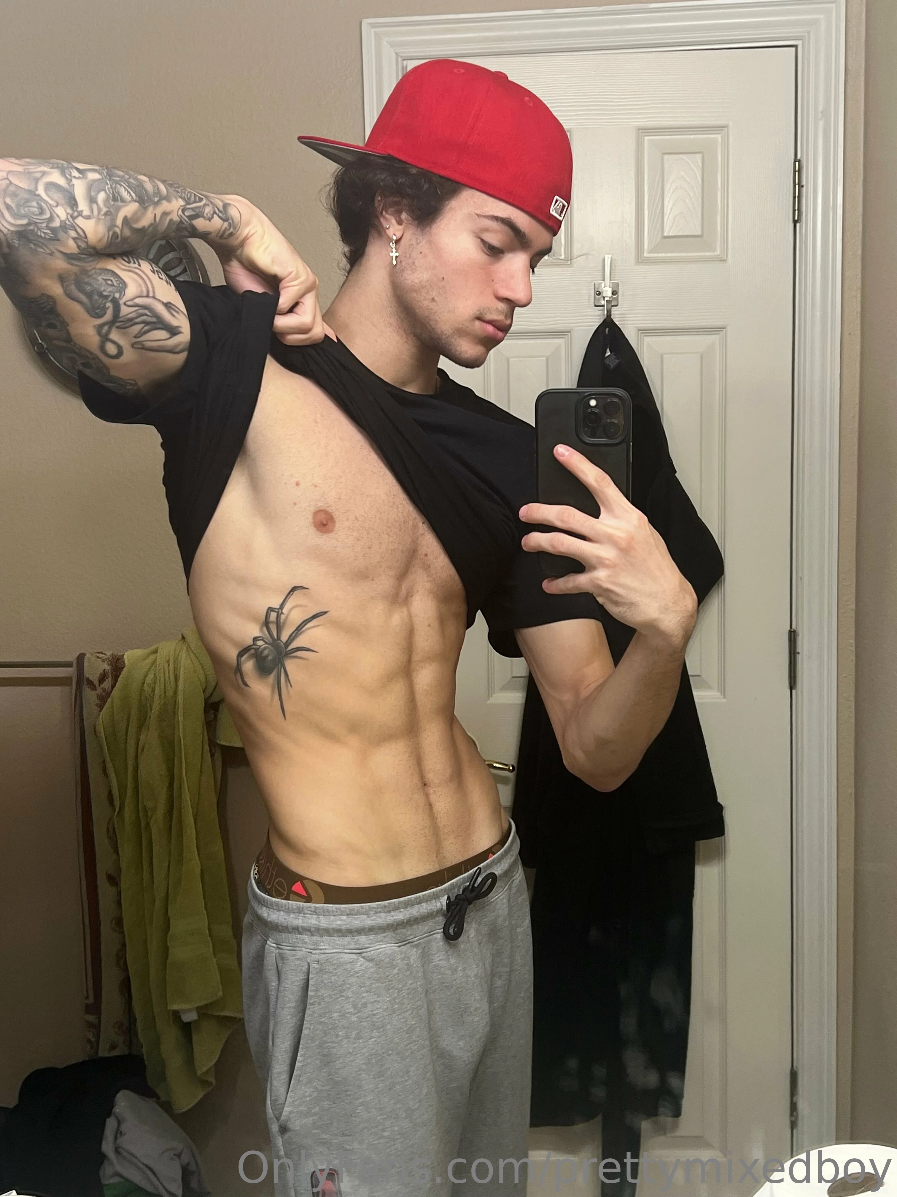 prettymixedboy bicket nude